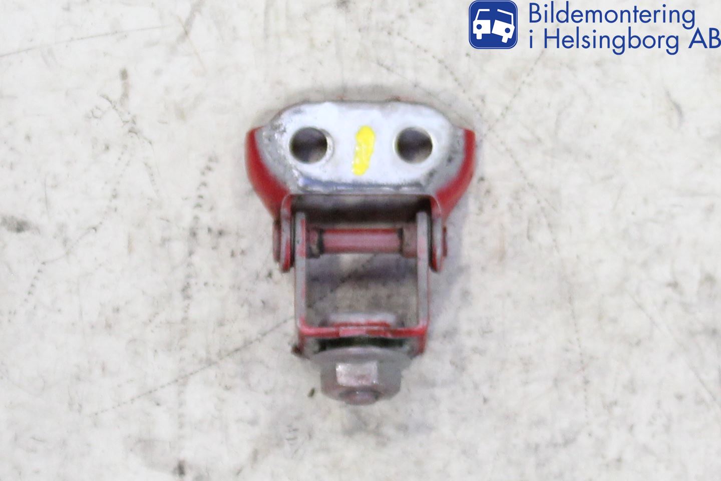 Mazda 3 I 07-08 Bakluckegångjärn Hö