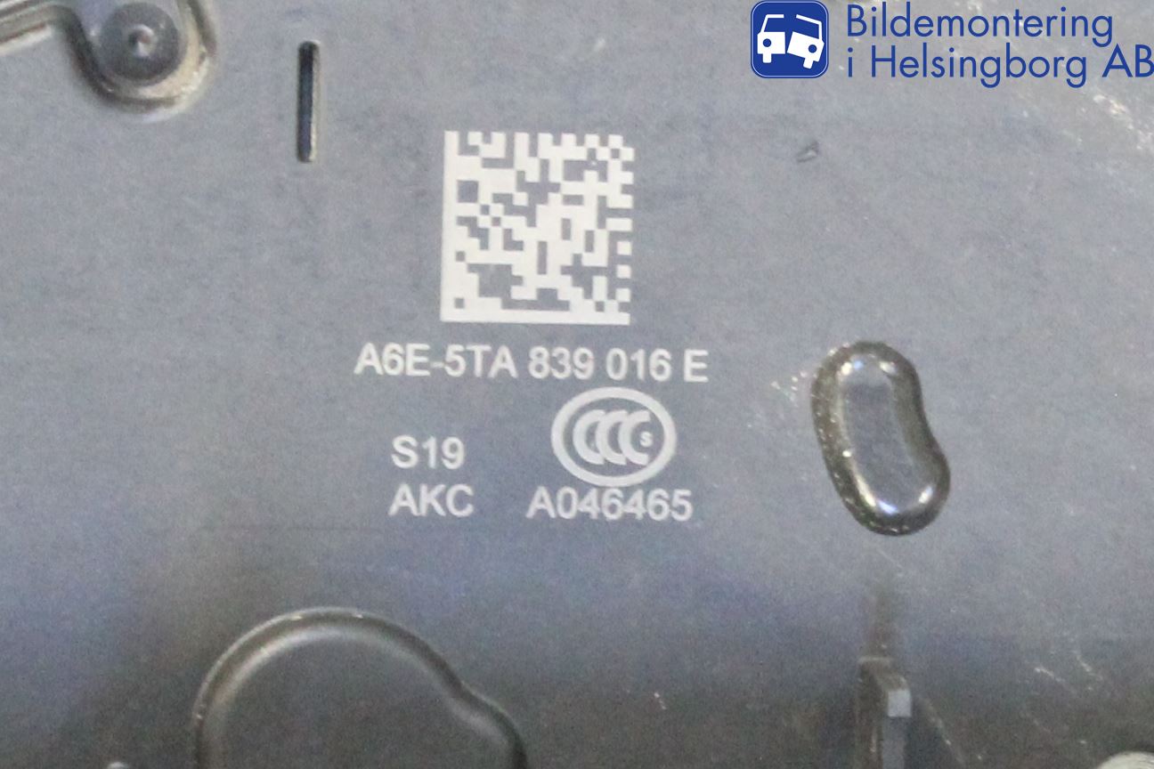 Volkswagen VW GOLF / E-GOLF VII 13-20 Centrallåsmotor Höger