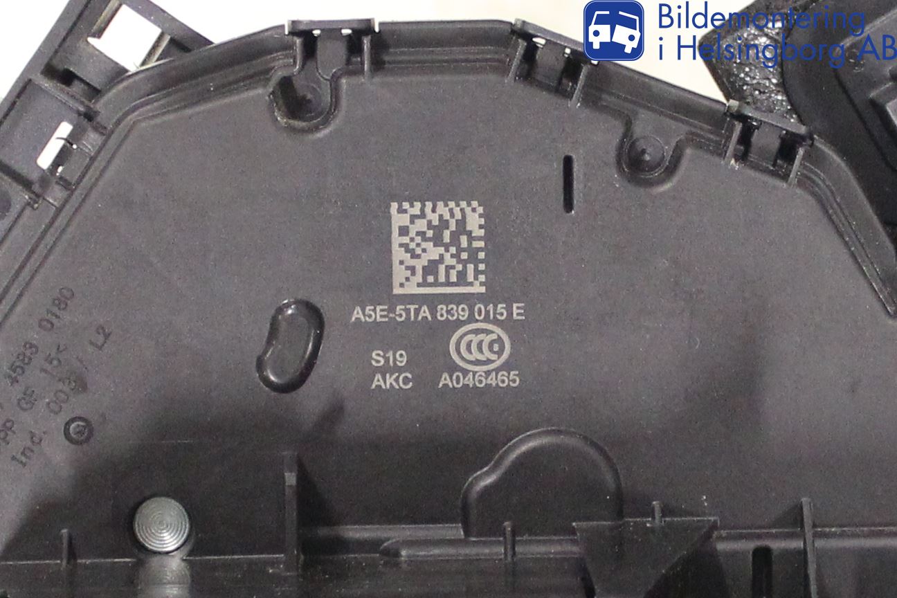 Skoda FABIA 15-21 Centrallåsmotor Vänster