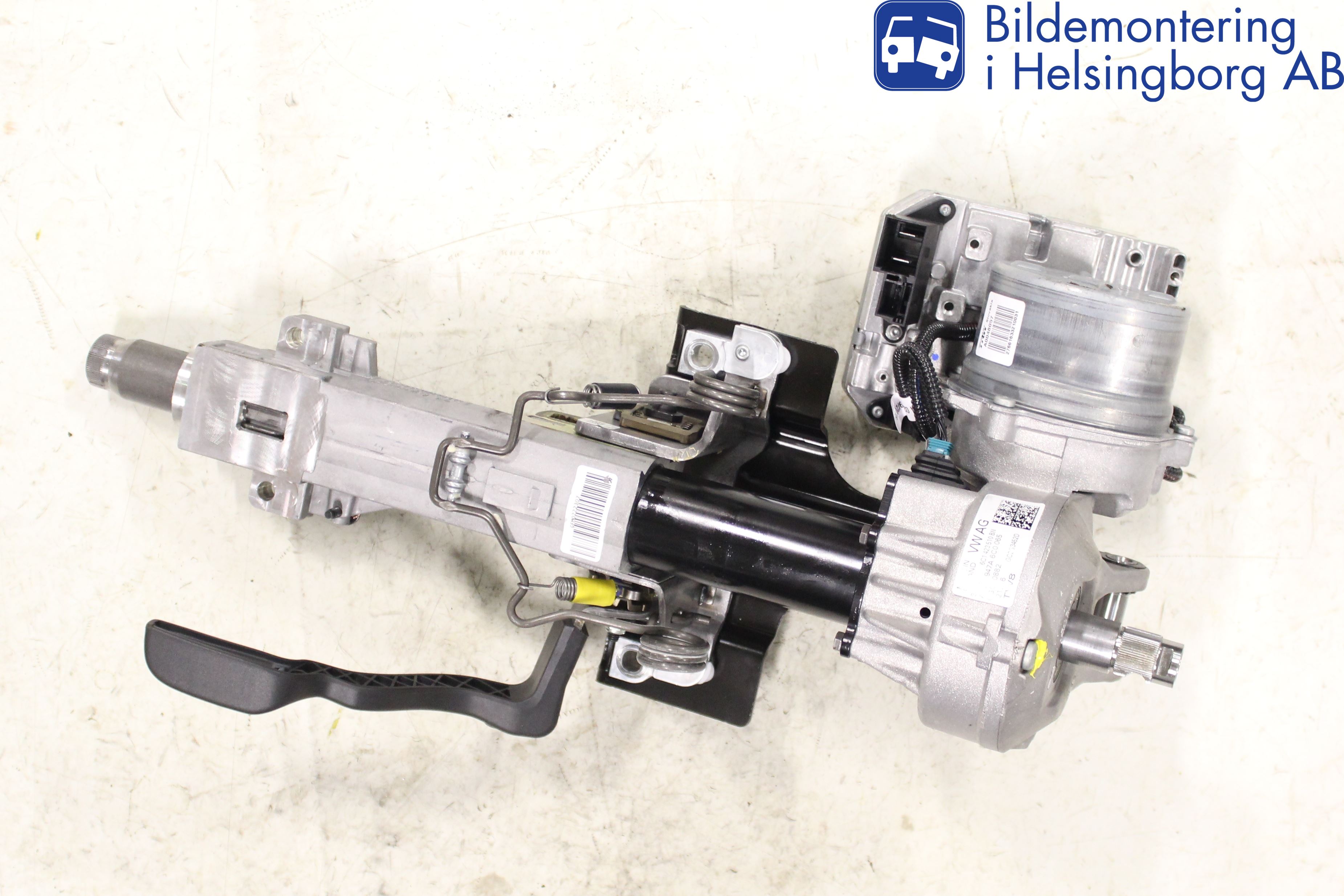 Skoda FABIA 15-21 Rattaxelagg Med Inb Servo