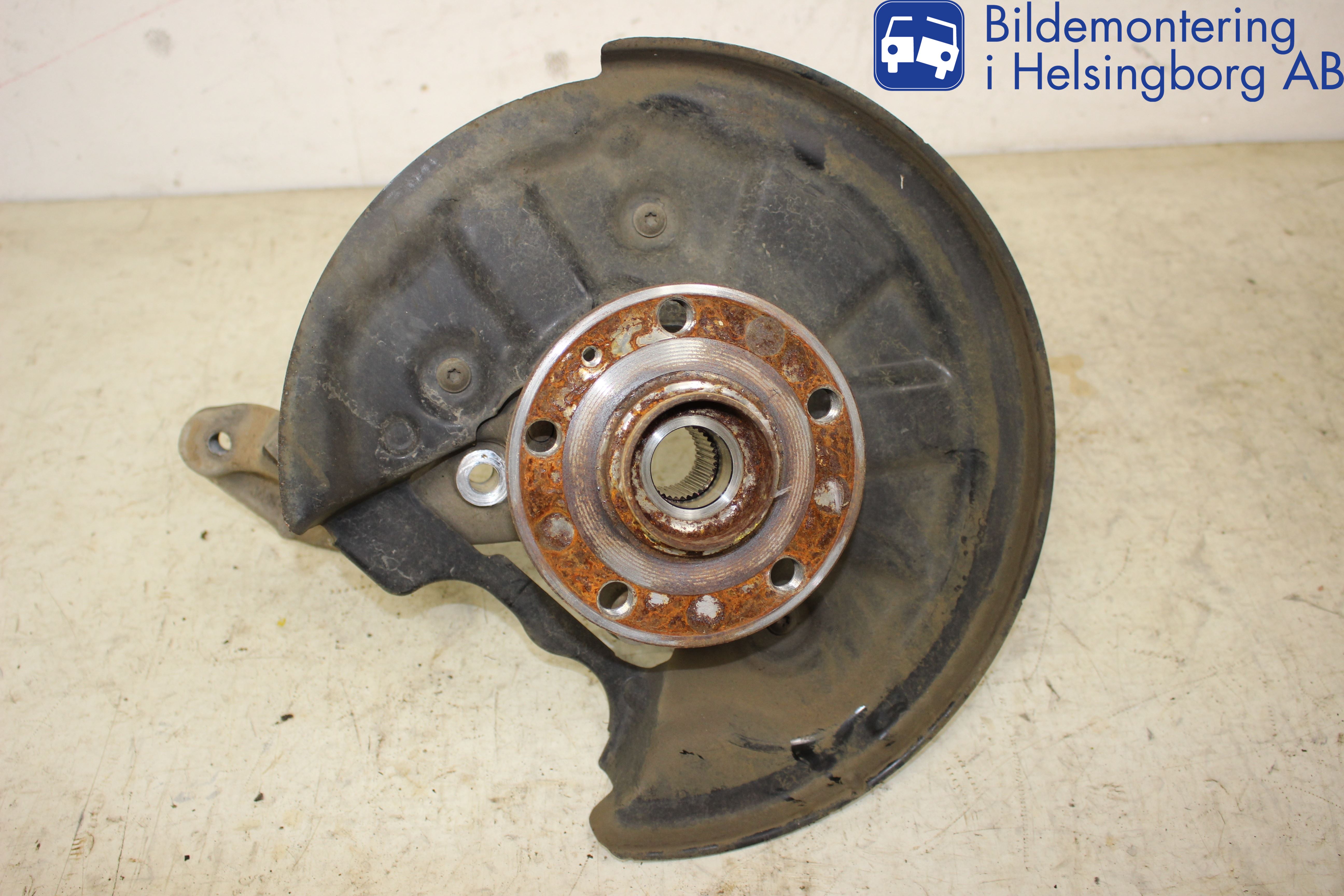 Volkswagen VW PASSAT 15-19 Hjullagerhus-Spindel Hö B