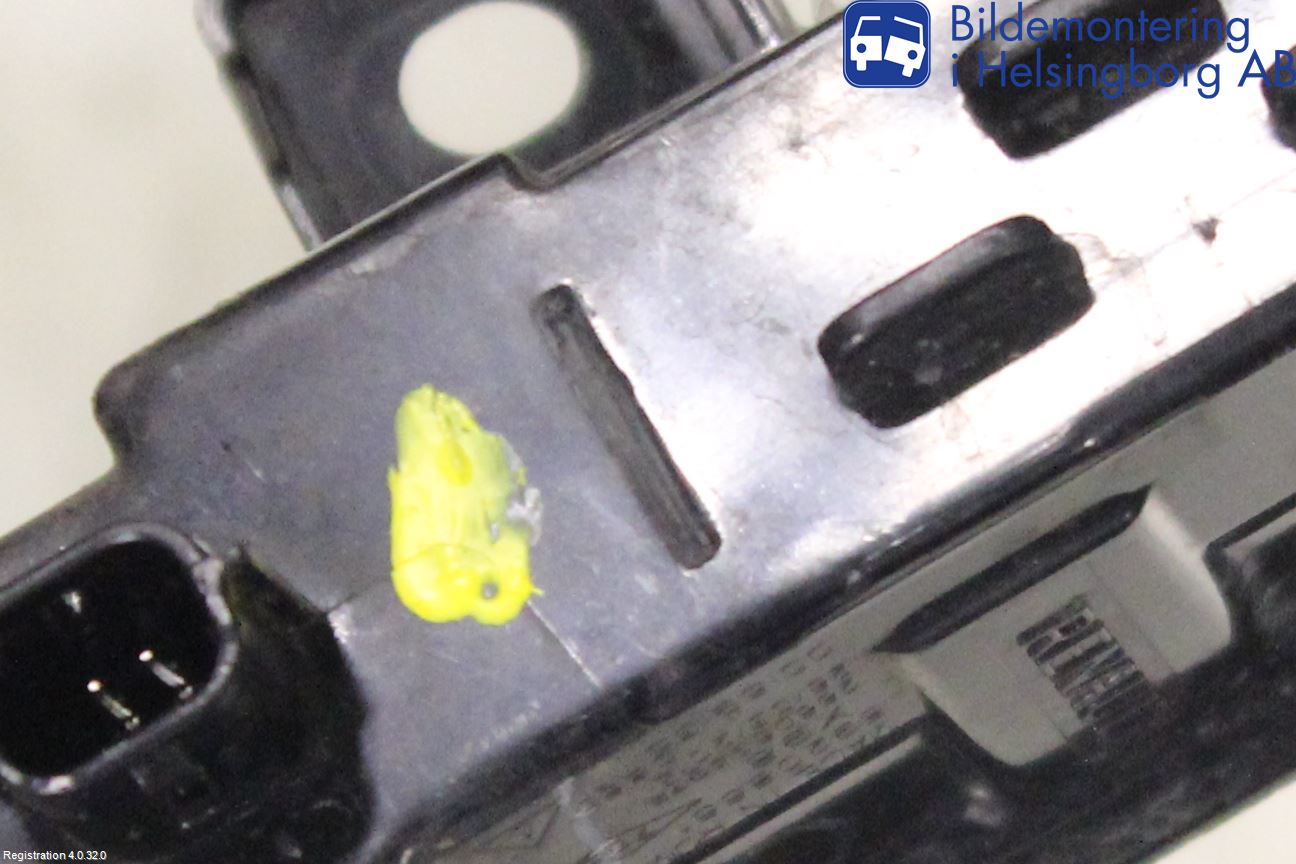 Renault CAPTUR 13-19 Positionsljus Fram Hö