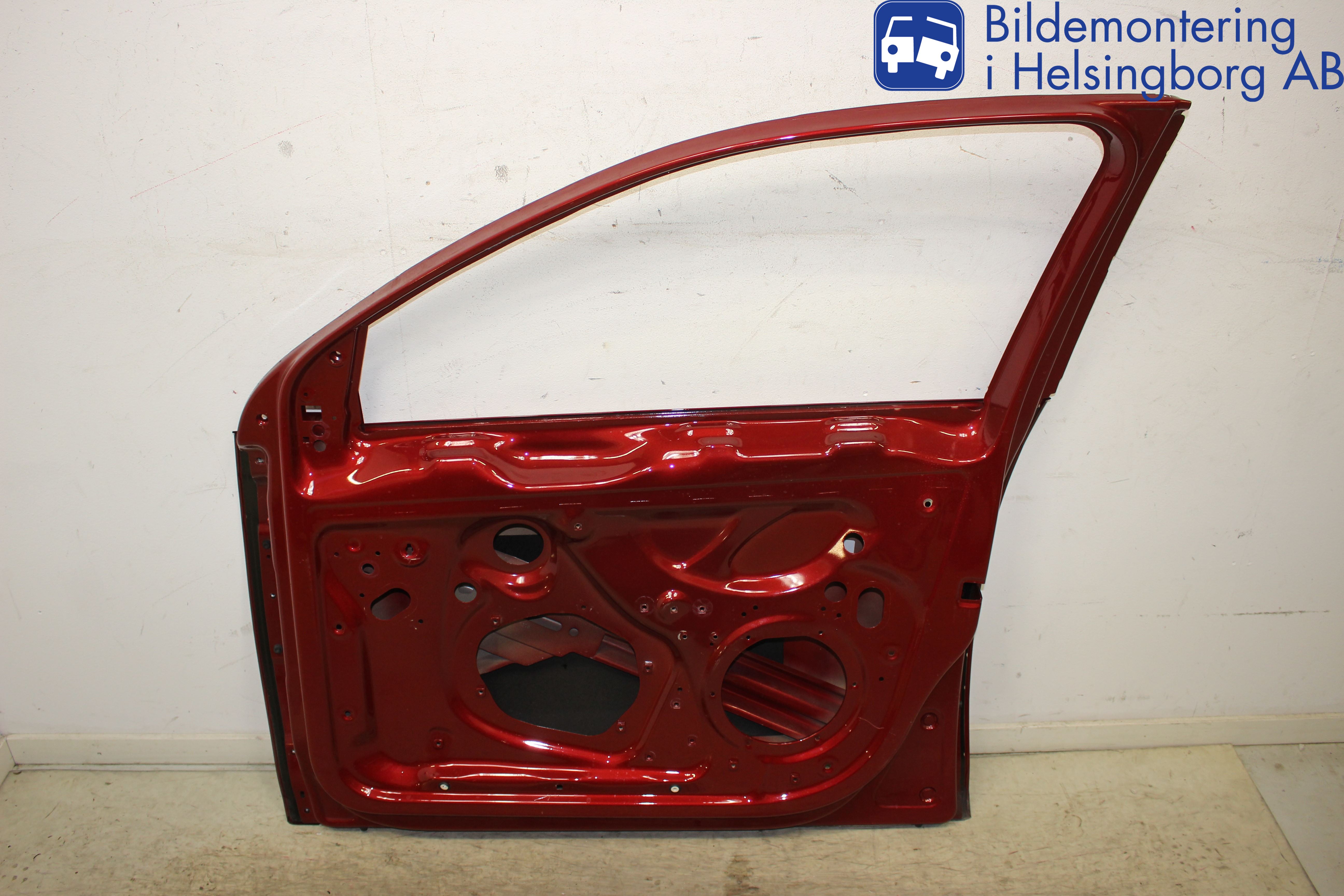 Volkswagen VW GOLF V 04-09 Dörr Fram Höger