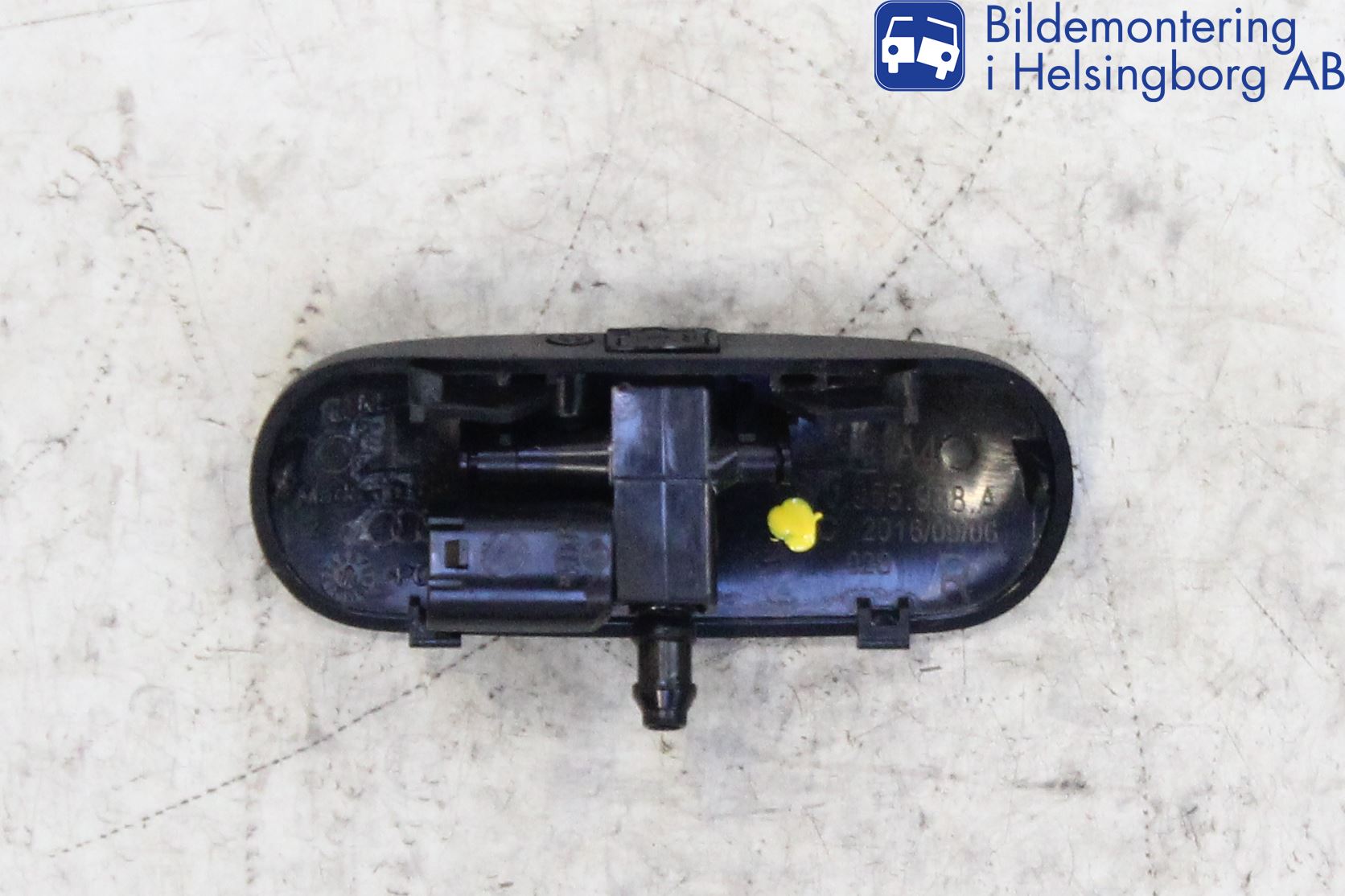 Audi A4/S4 B9 16-19 Spolarmunstycke Rutor