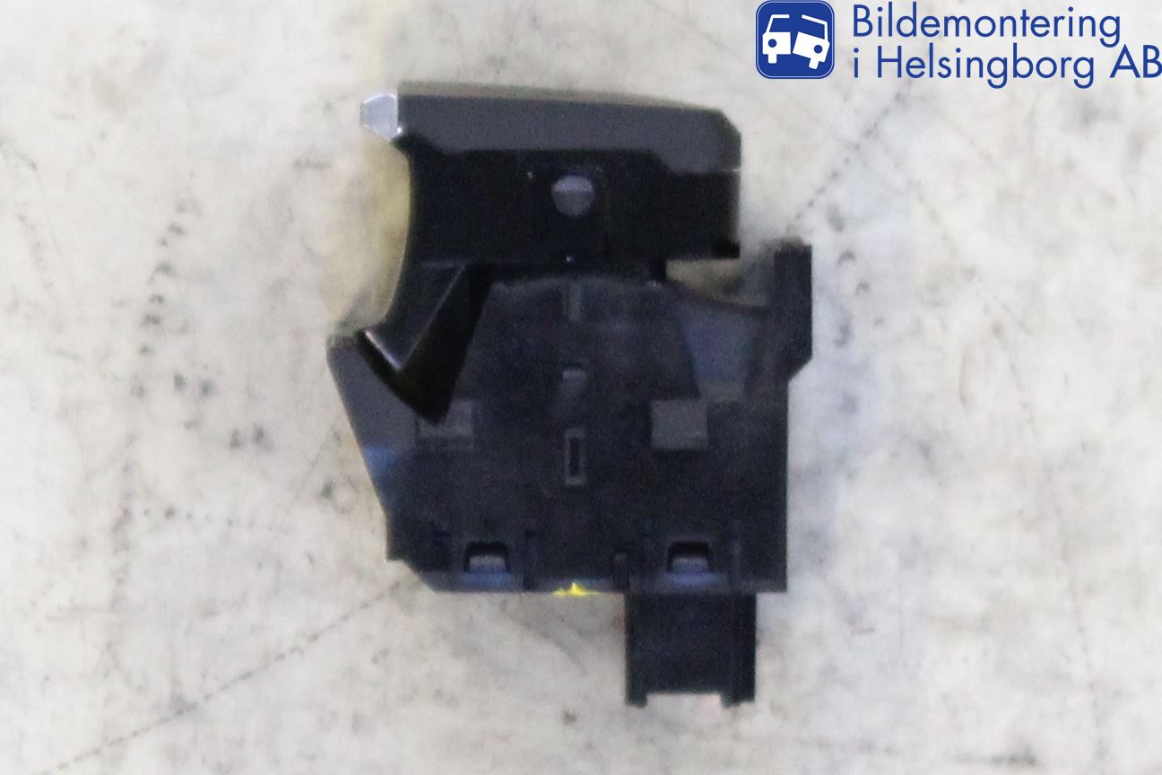 Audi A4/S4 B9 16-19 Strömställare Parkeringsbroms