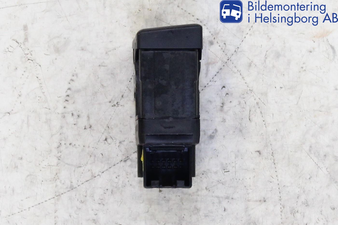 Audi A4/S4 08-11 Strömställare Parkeringsbroms