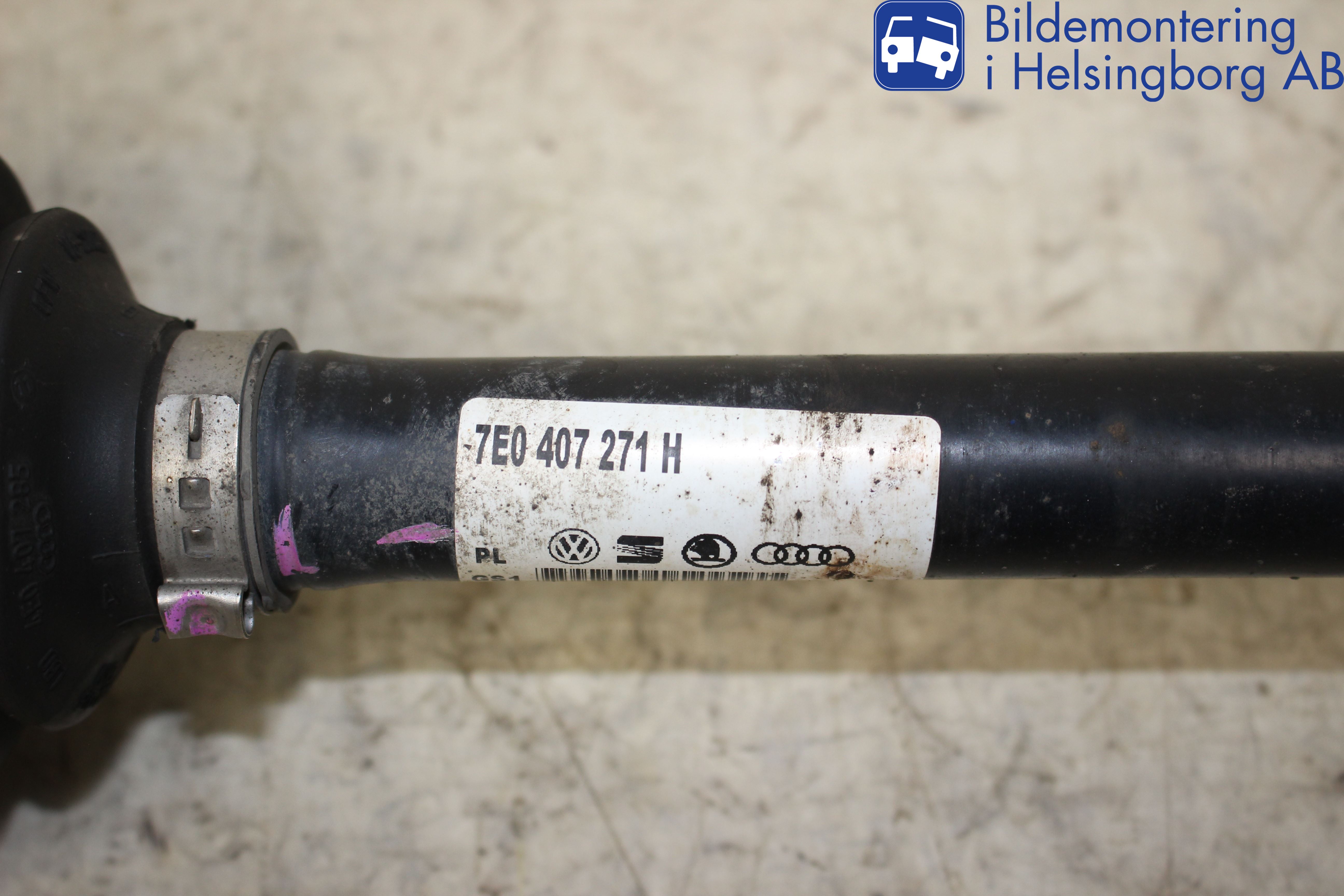 Volkswagen VW TRANSP/CARAVELLE (T5) 04-15 Drivaxel Fram Vänster