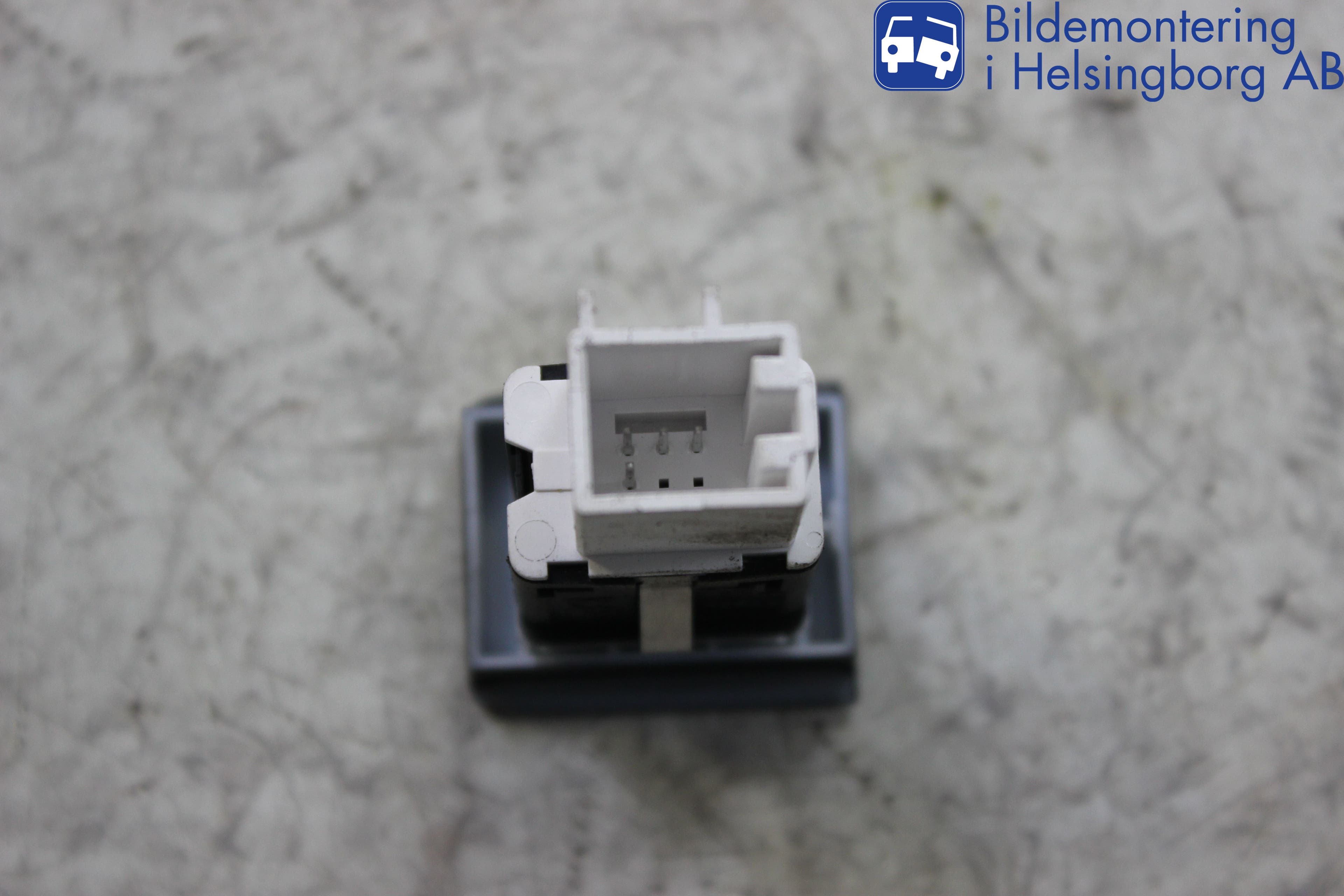 Volkswagen VW TRANSP/CARAVELLE (T5) 04-15 Strömställare Antisladd