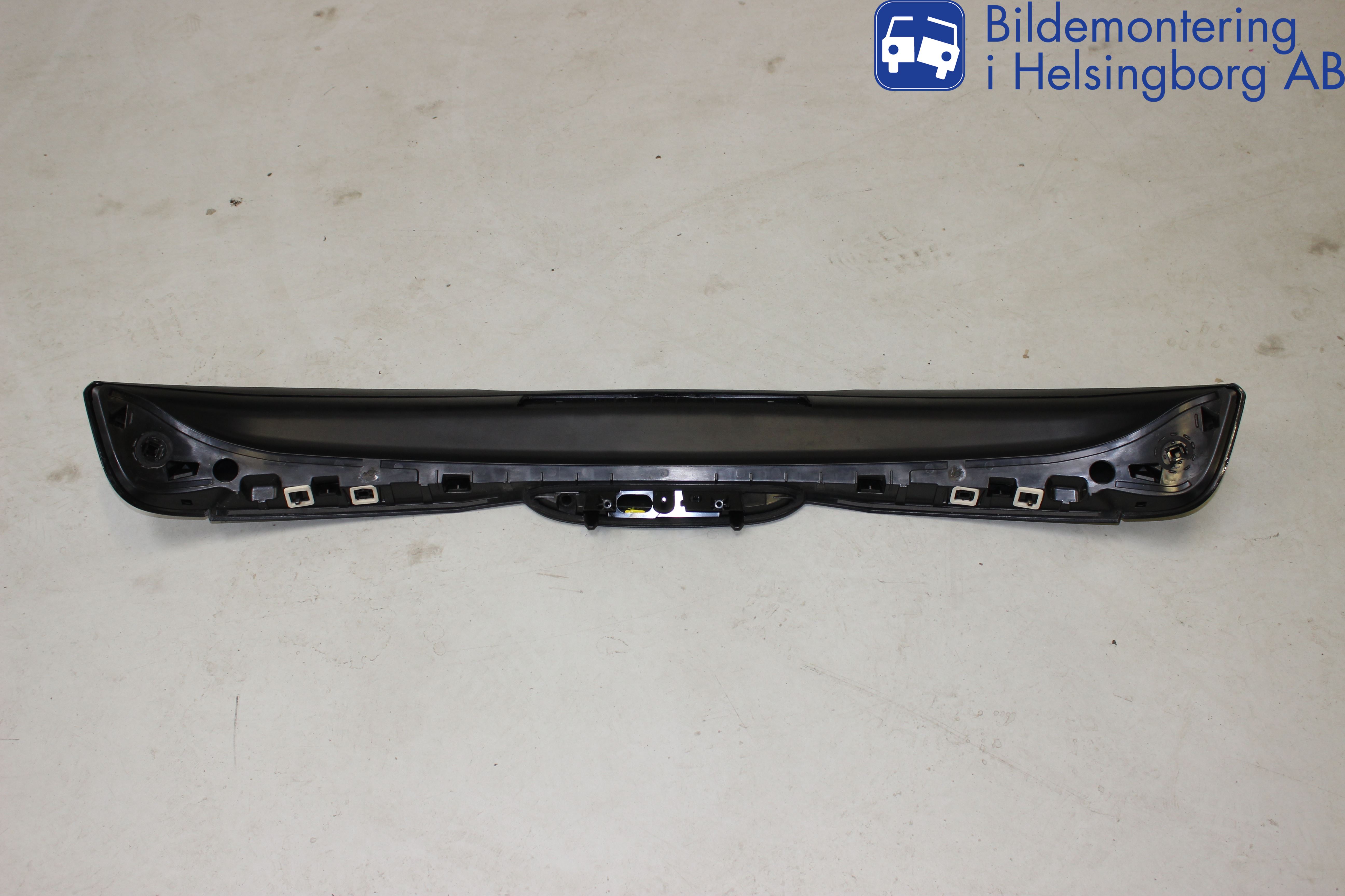 Peugeot PEUGOT 208 16-19 Spoiler Baklucka