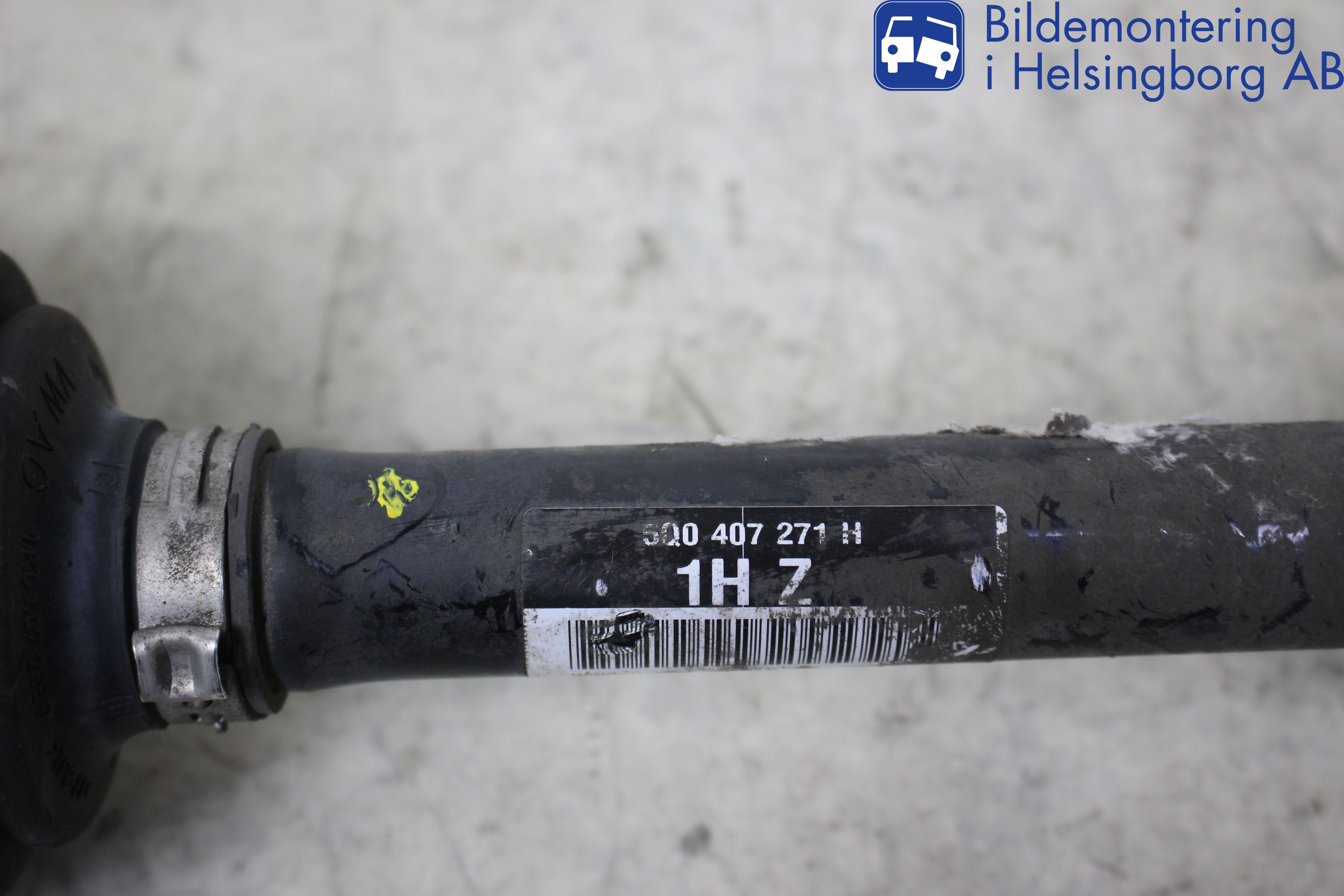 Seat LEON 13-20 Drivaxel Fram Vänster