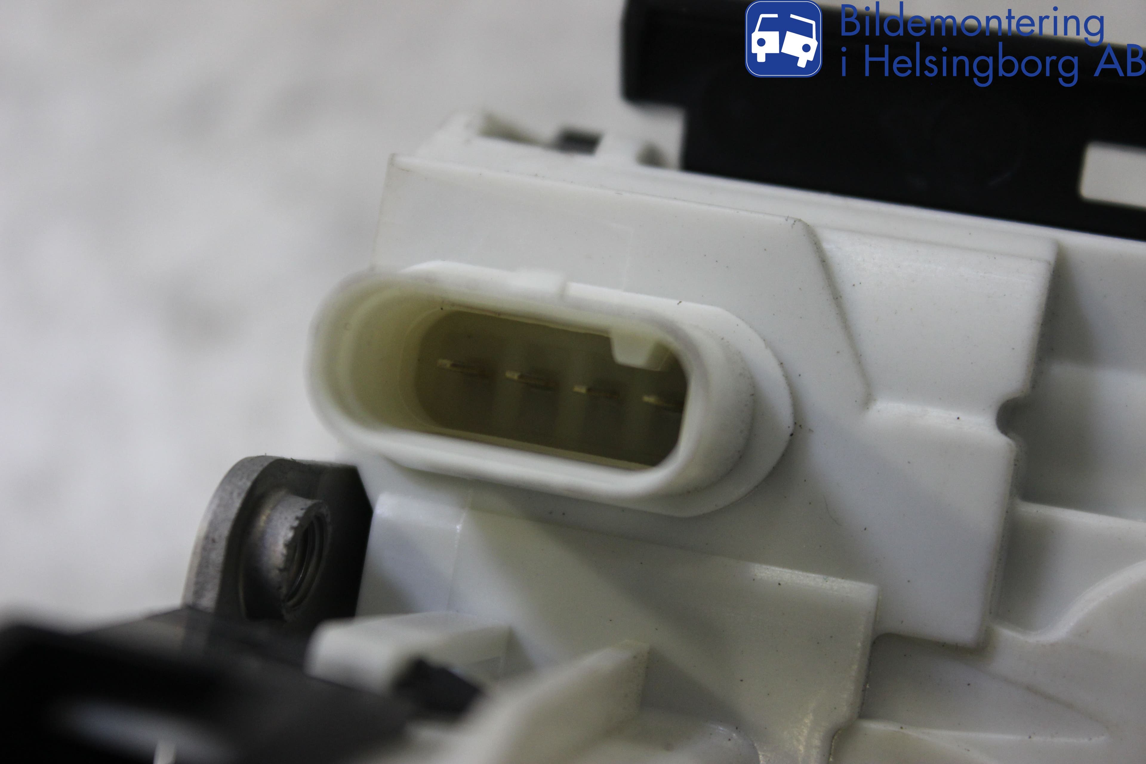 Mercedes-Benz MB CLA-KLASS (C117/X117) 13-19 Centrallåsmotor Vänster