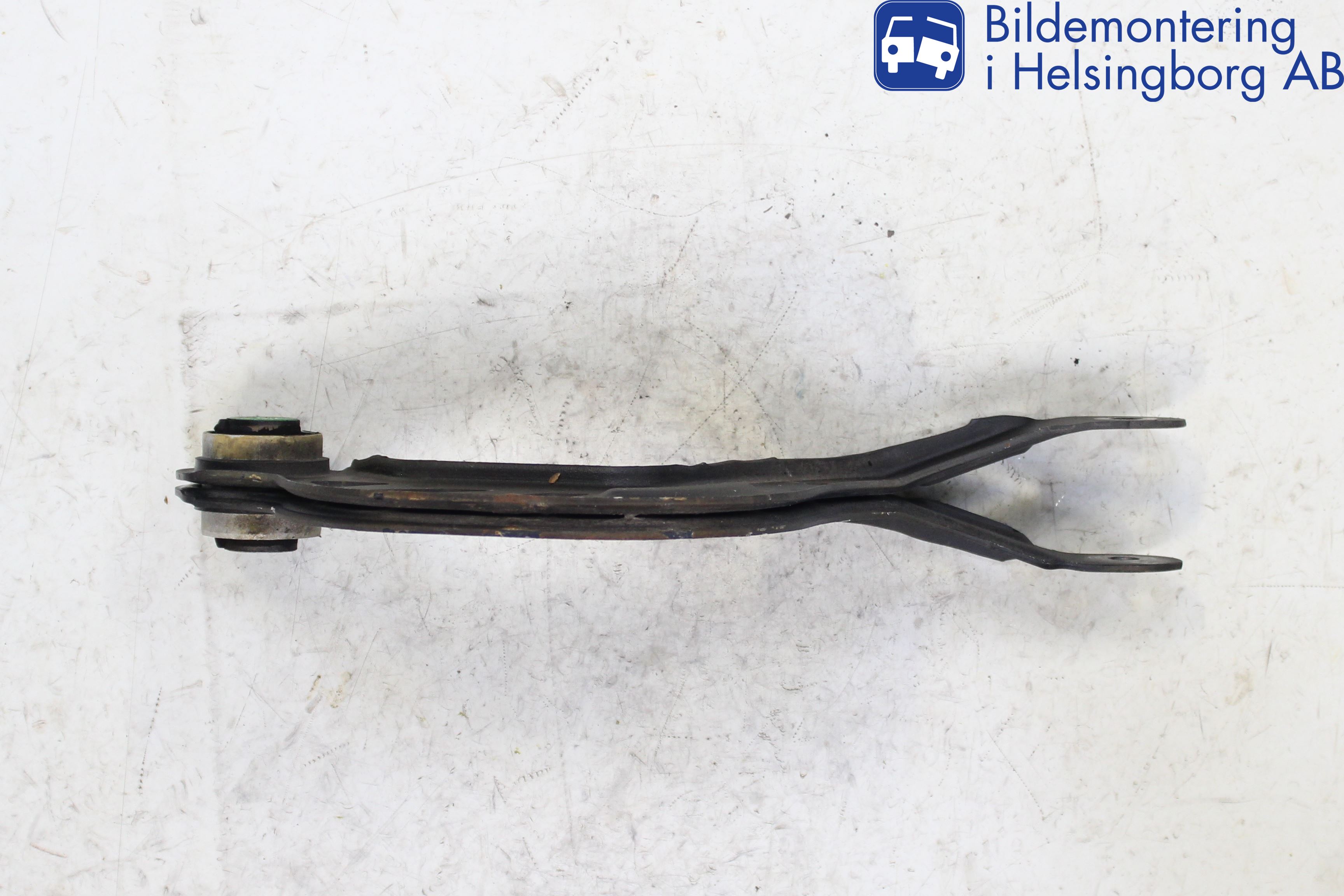 Mercedes-Benz MB CLA-KLASS (C117/X117) 13-19 Bärarm Bak Övre Höger