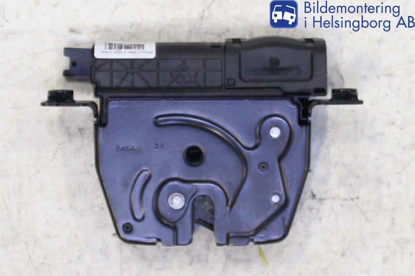BMW 3 F30/F31/F80 12-19 Låskista Baklucka