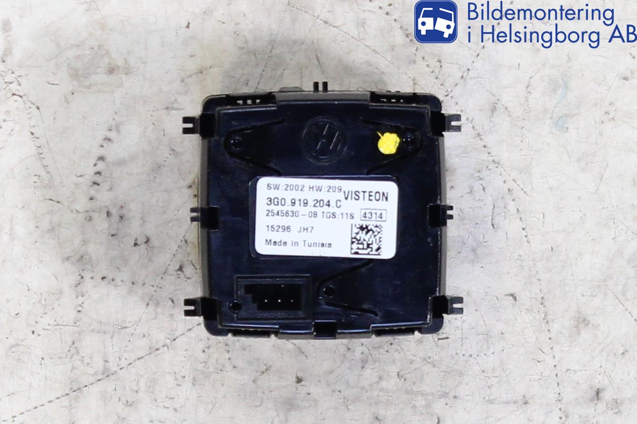 Volkswagen VW PASSAT 15-19 Instrument Klocka