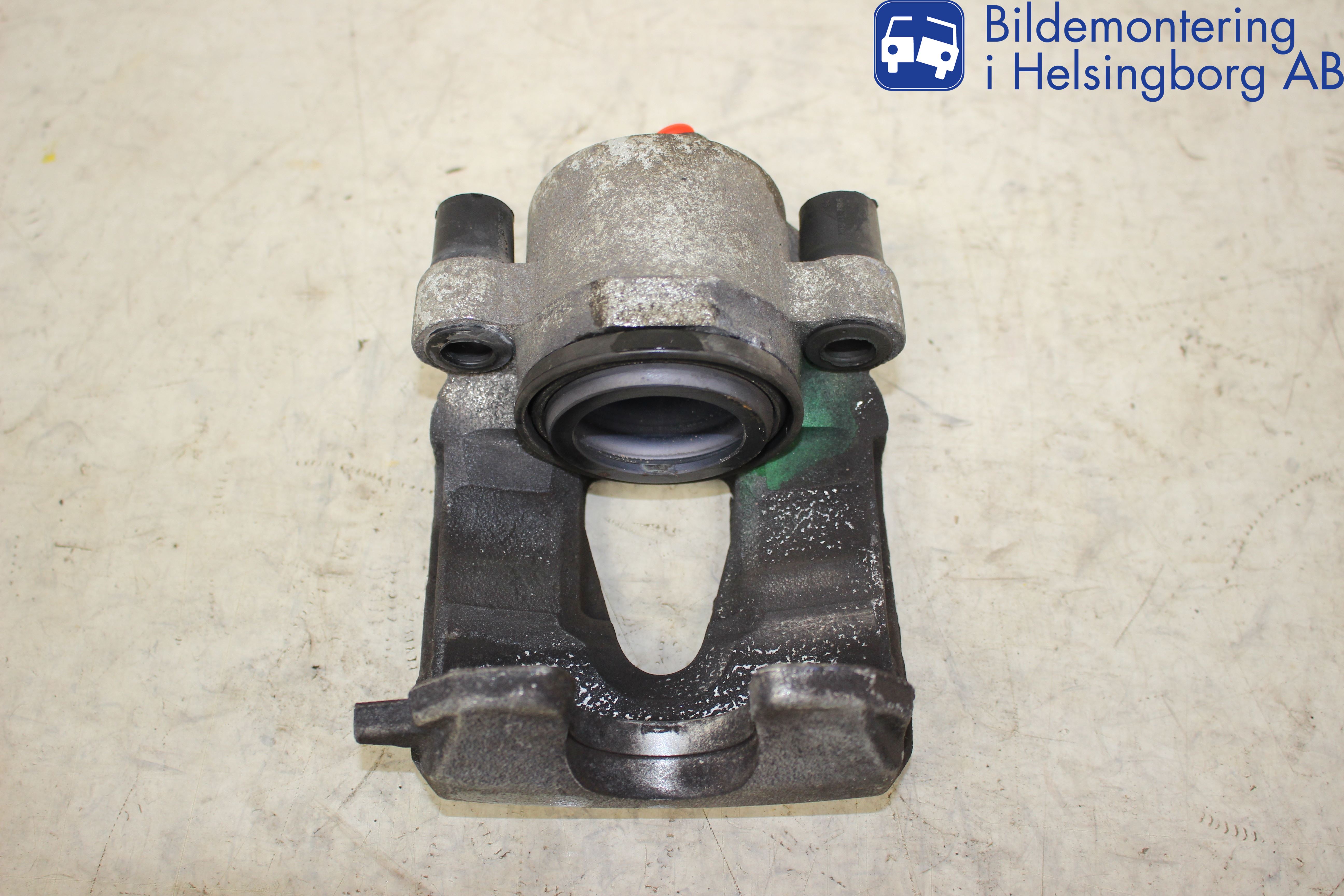 Audi A1/S1 11-18 Bromsok Fram Vänster