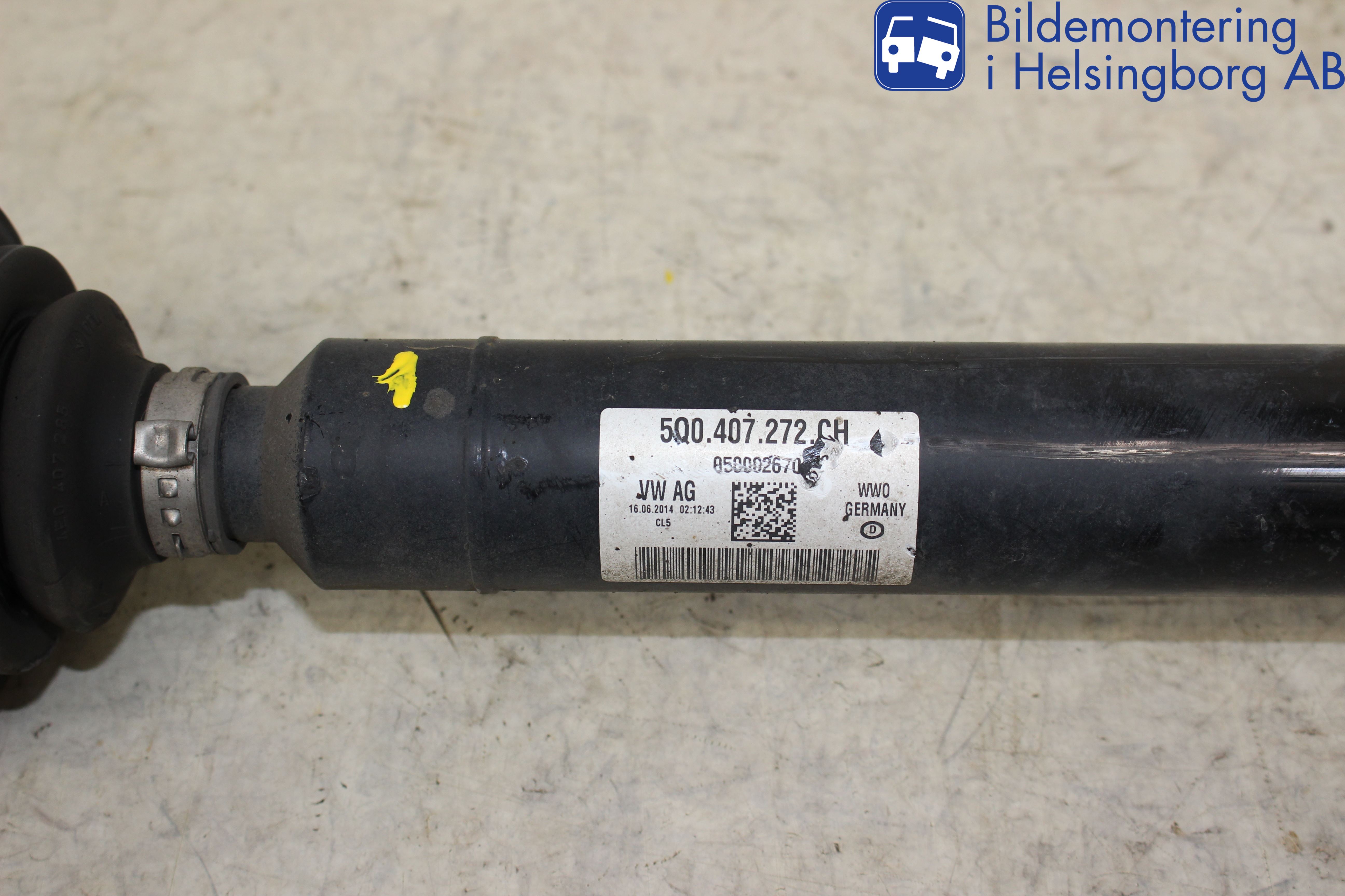 Volkswagen VW SCIROCCO 09-17 Drivaxel Fram Höger