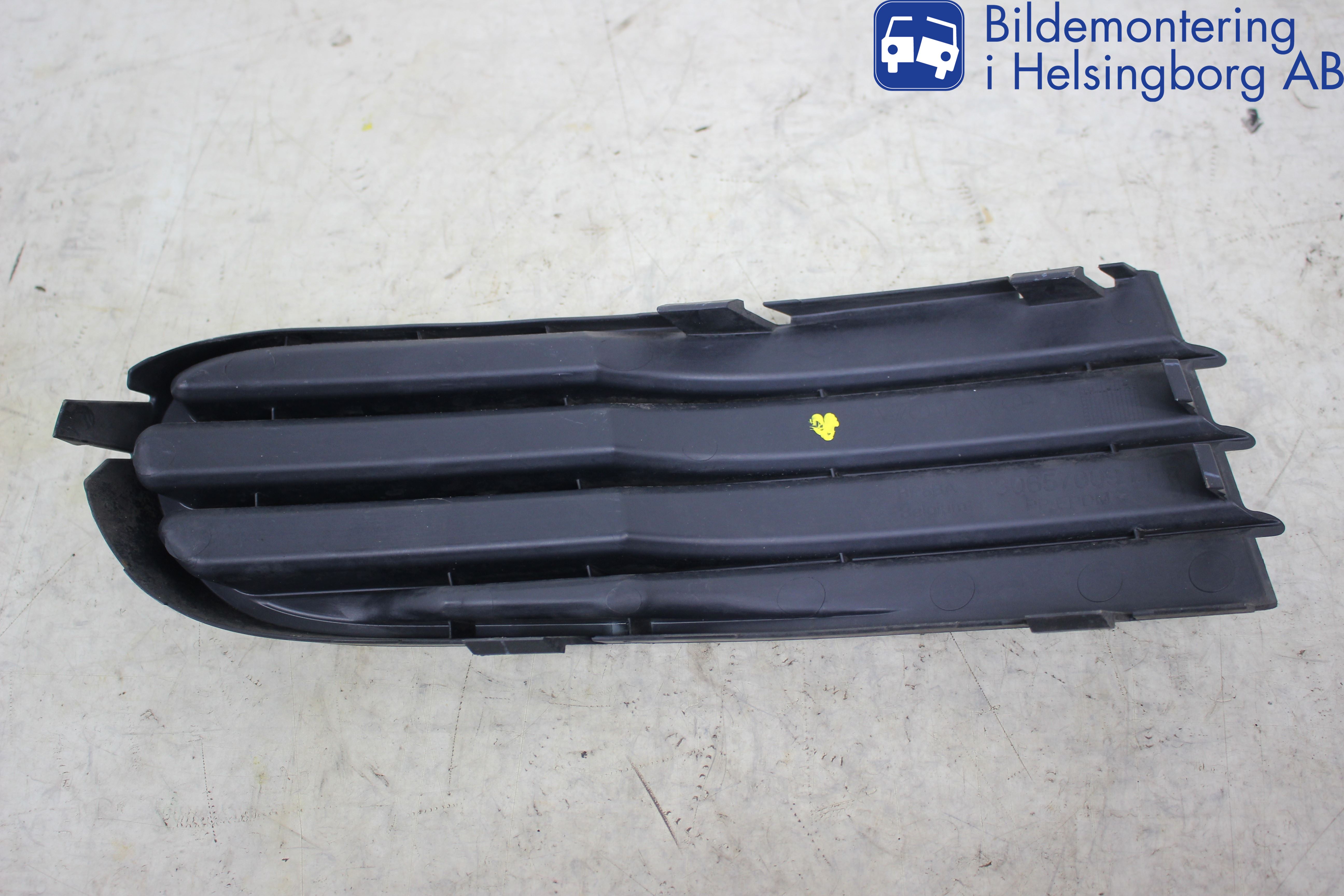 Volvo V50 04-07 Grilldel Vänster