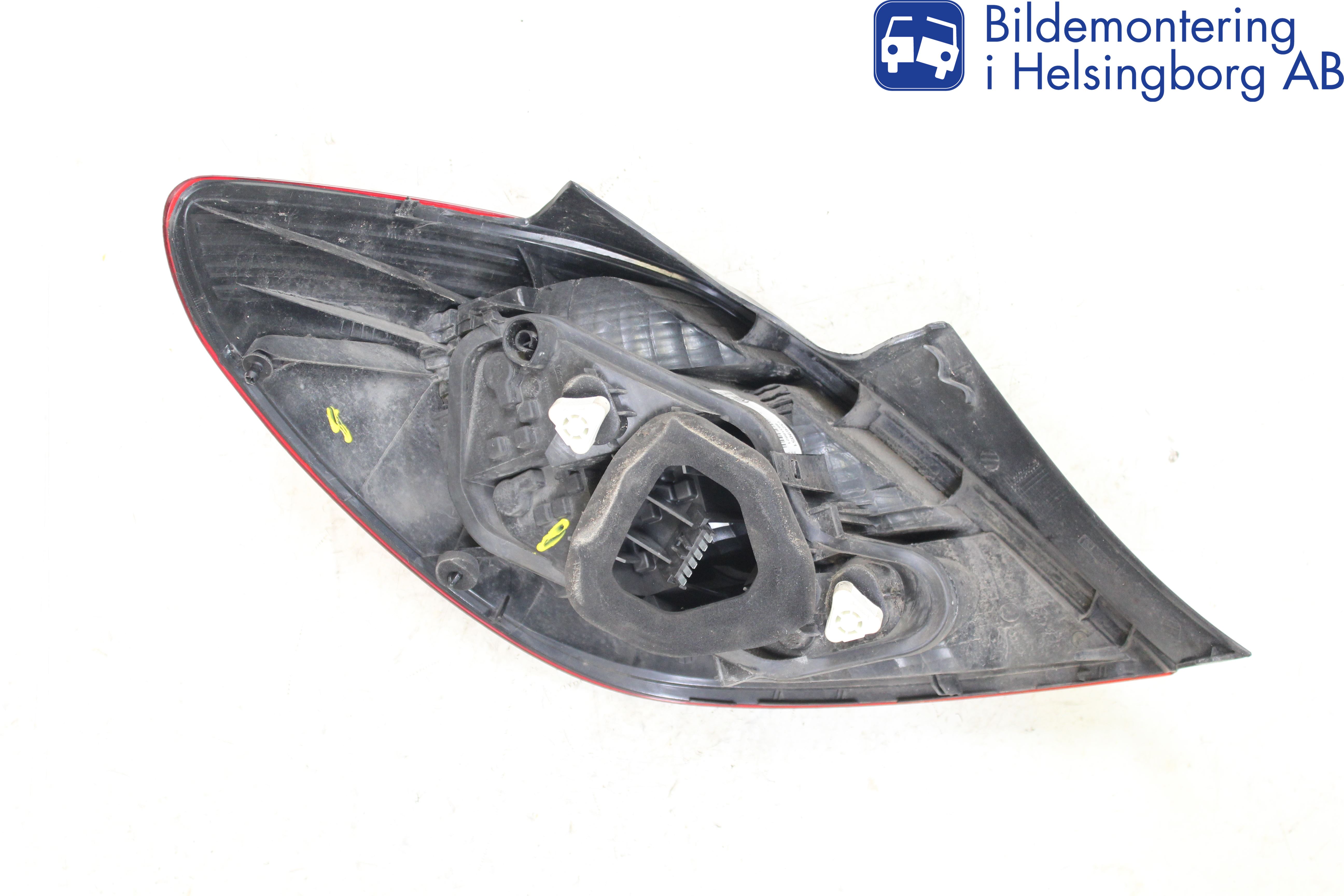 Opel CORSA D 07-14 Bakljus Höger