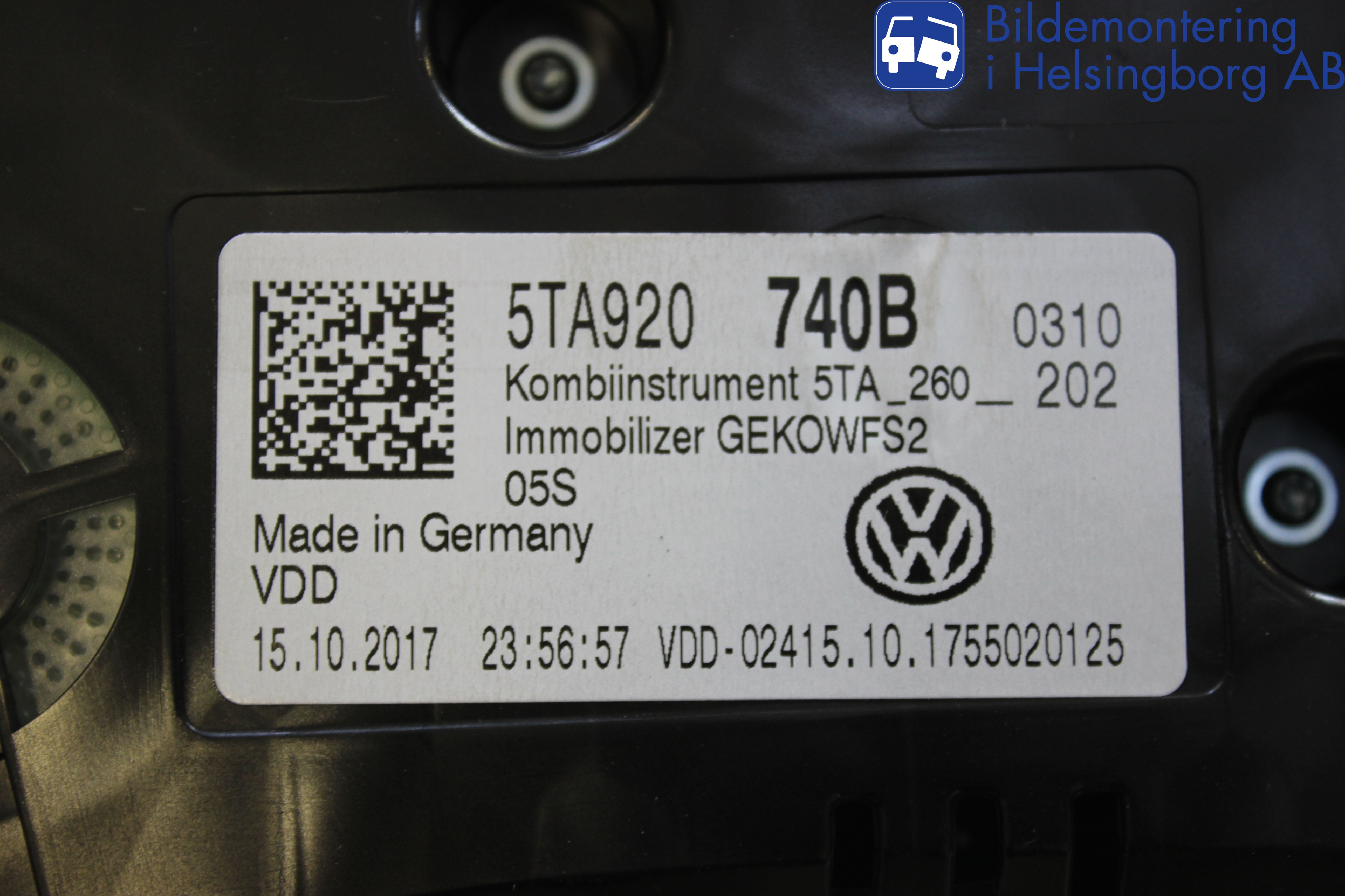 Volkswagen VW TOURAN 16- Instrument Komb