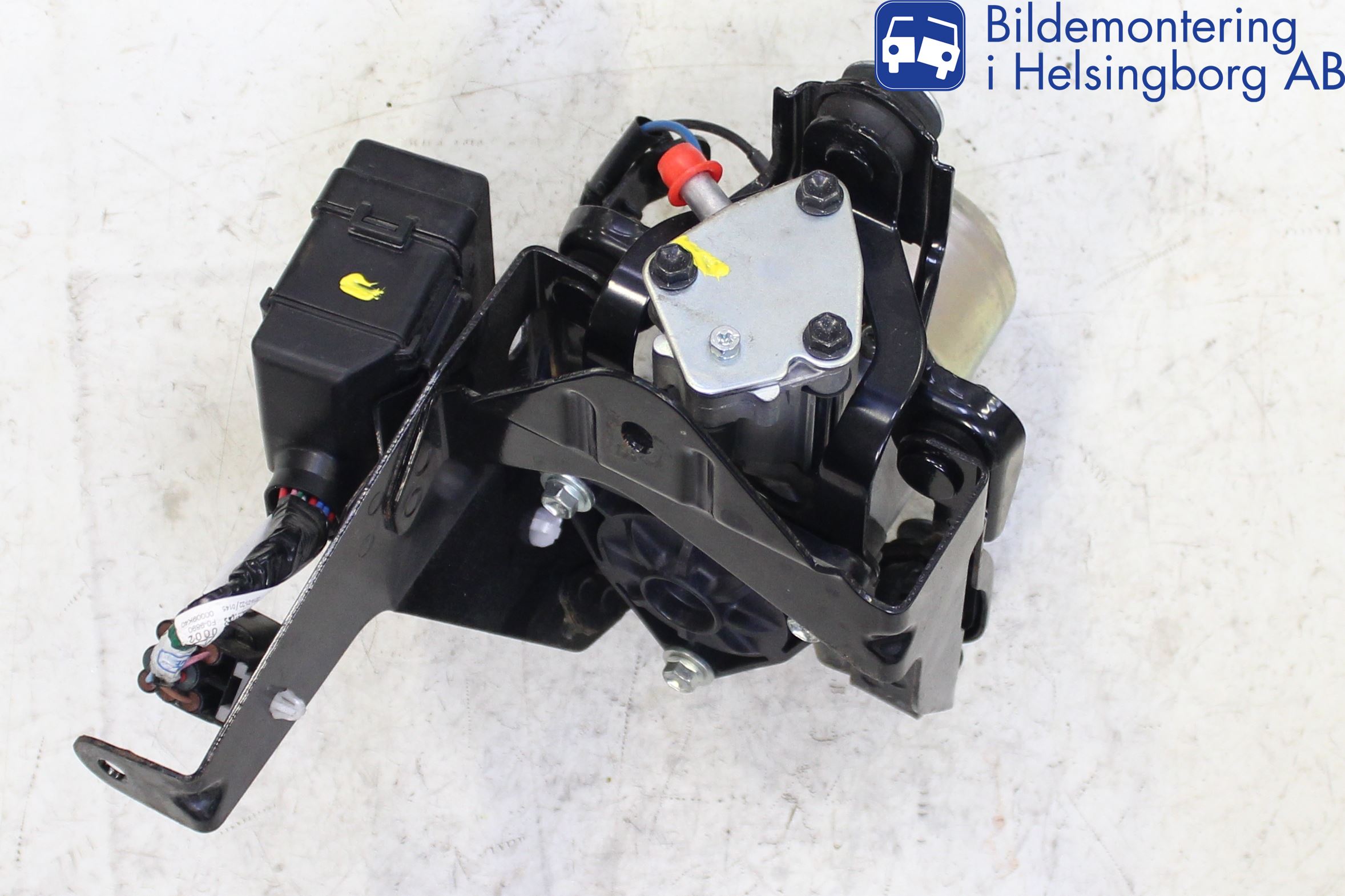 Mitsubishi OUTLANDER 13-21 Vakuumpump