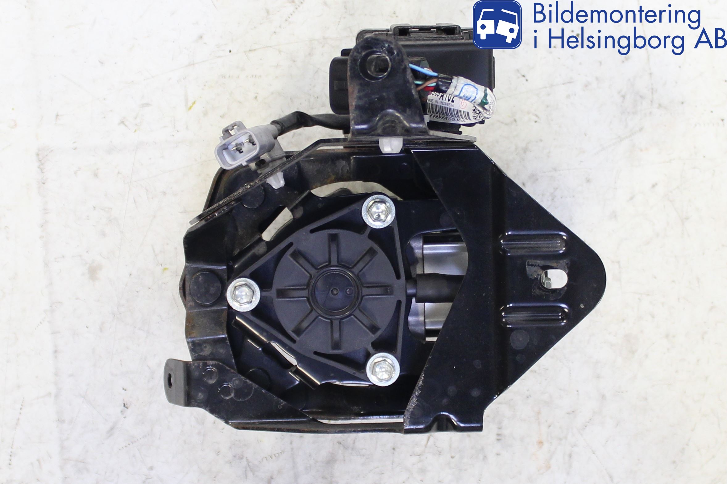 Mitsubishi OUTLANDER 13-21 Vakuumpump