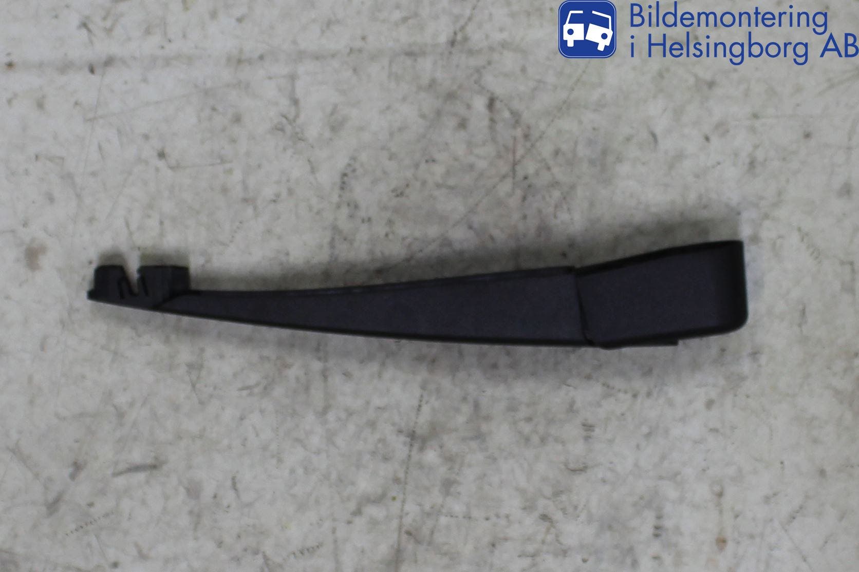 Peugeot 3008 17-24 Torkararm-Bakruta