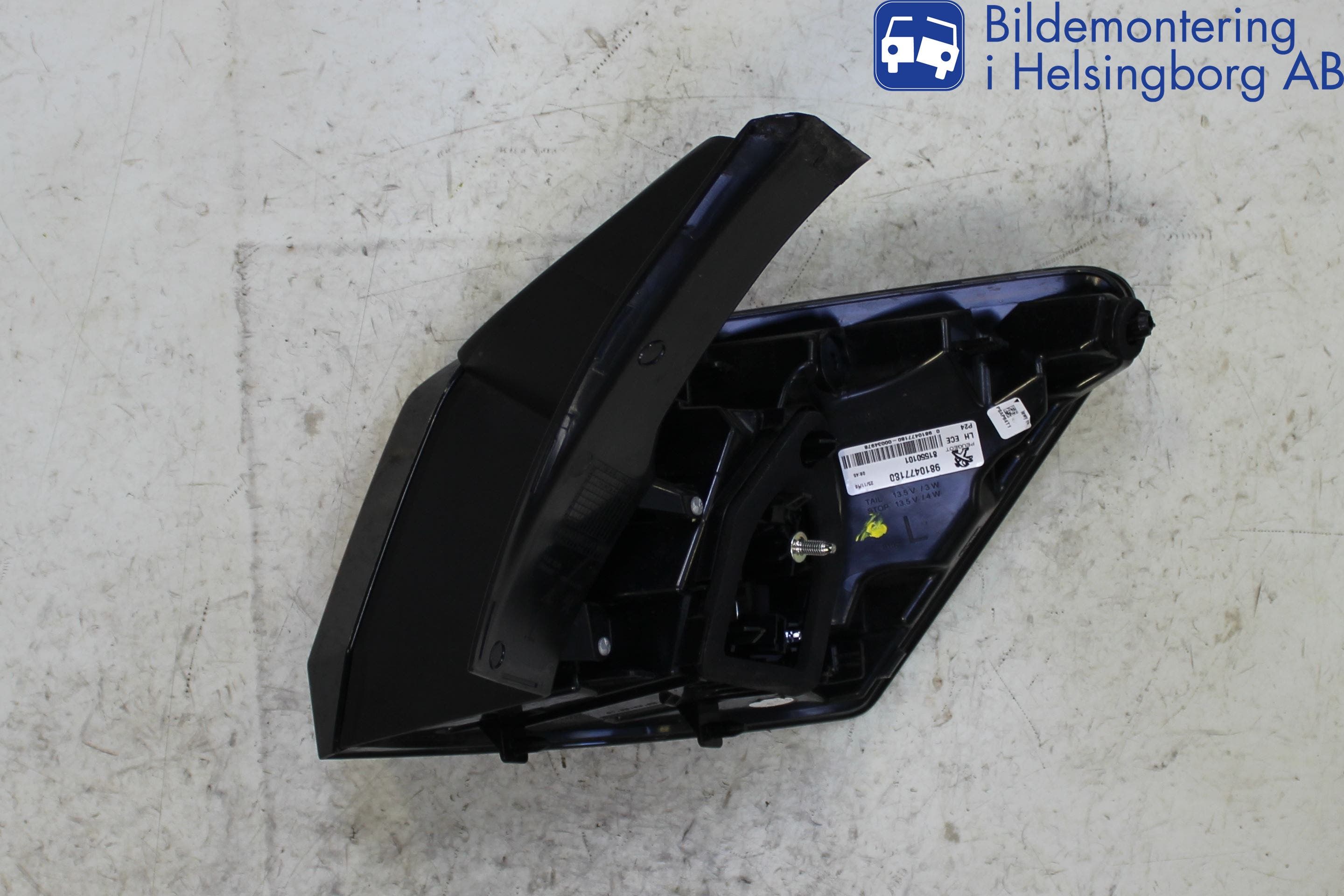 Peugeot 3008 17-24 Bakljus Vänster