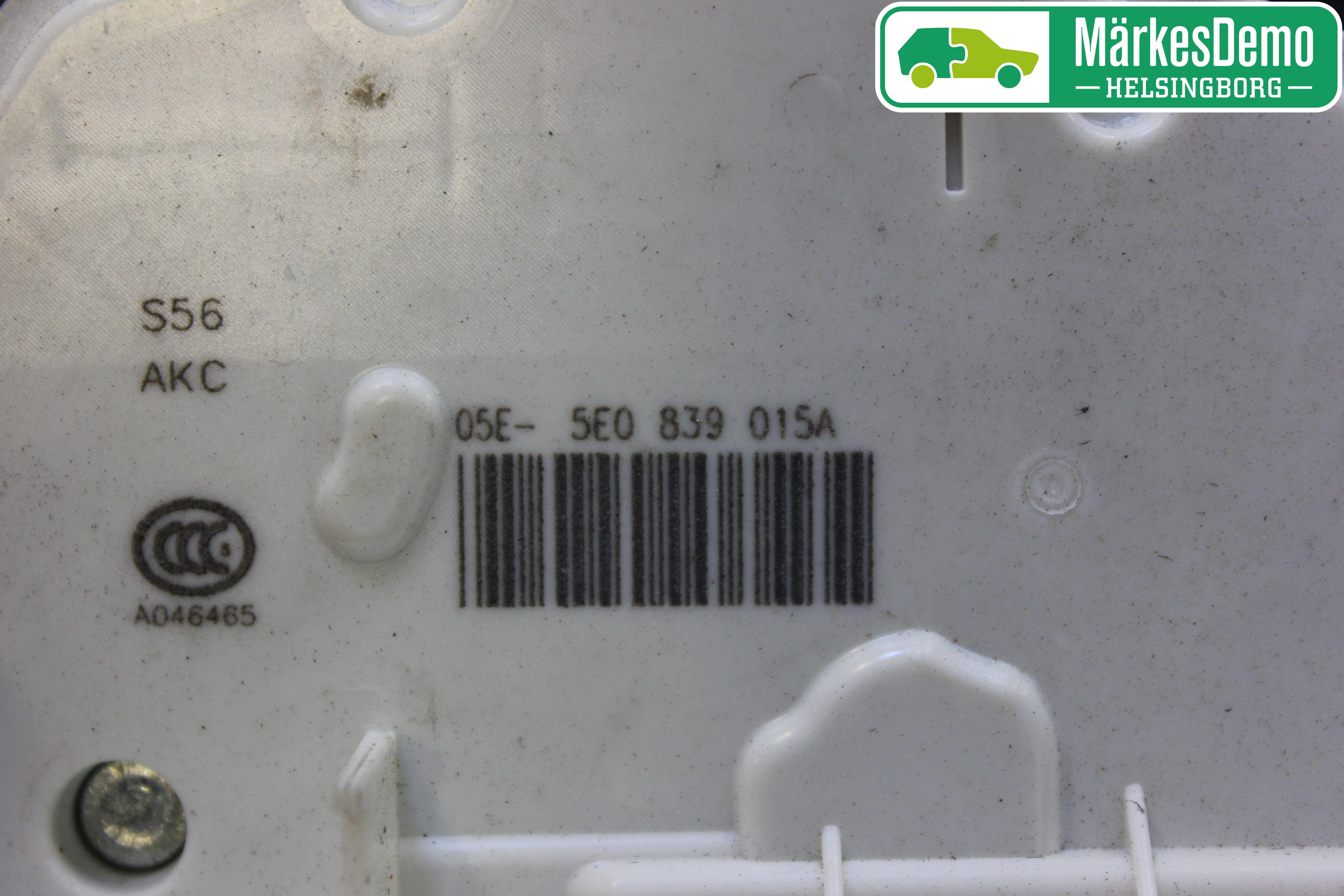 Skoda RAPID Centrallåsmotor Vänster