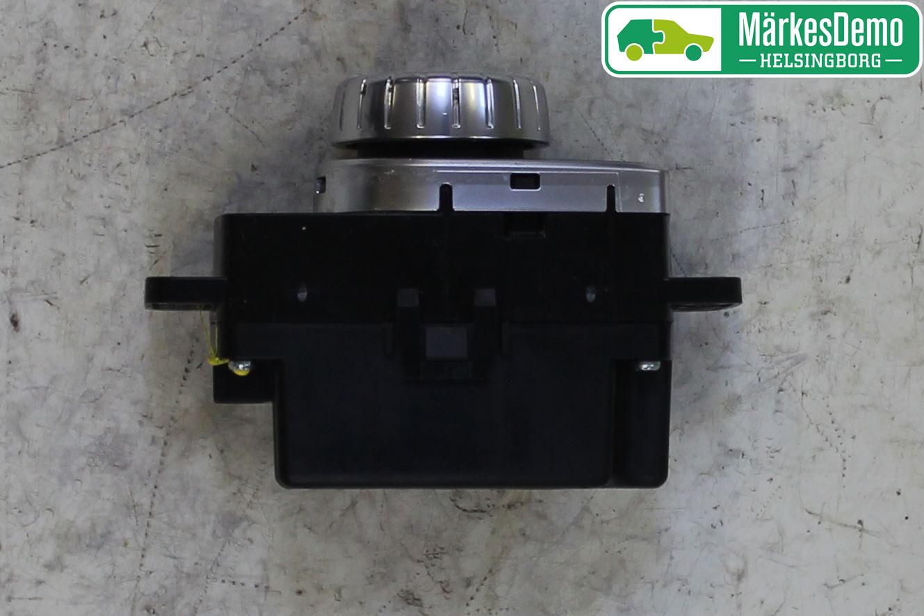 Mercedes-Benz MB B-KLASS (W246/W242) 12-19 Strömställare Färddator