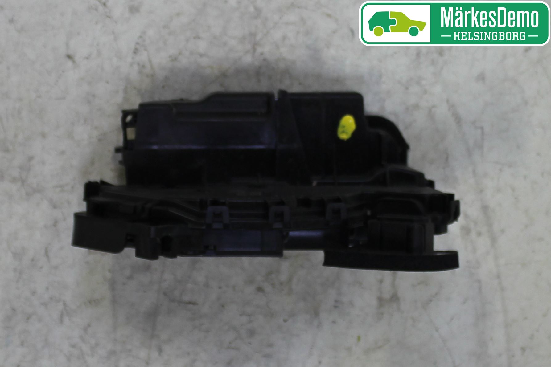 Volkswagen VW CADDY 16-20 Centrallåsmotor Höger