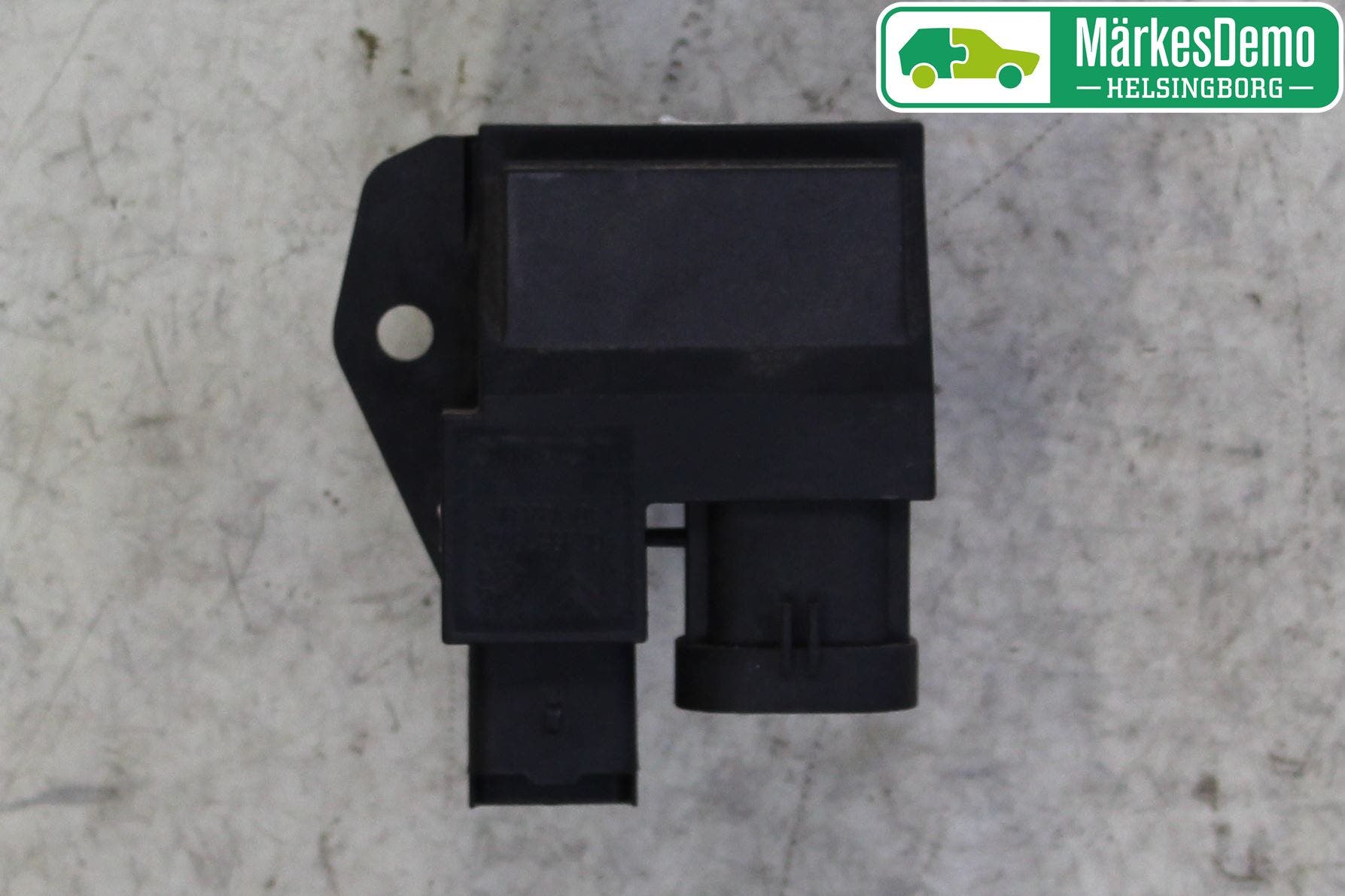 Peugeot PEUGOT 208 16-19 Relä Kylfläkt