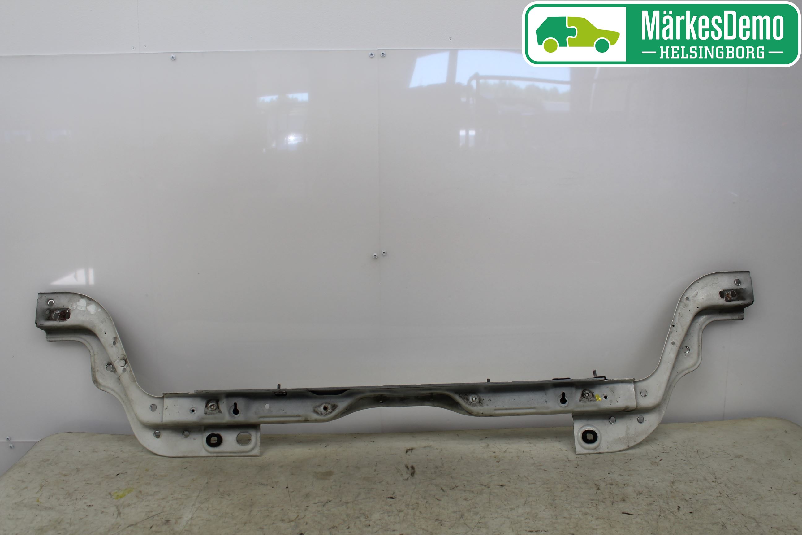 Citroen NEMO Front Huvlåsplåt-Balk