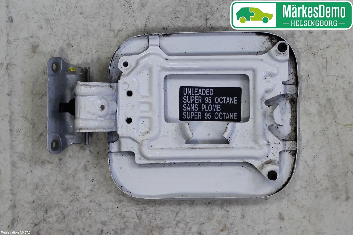 Nissan QASHQAI   07-10 Tanklucka