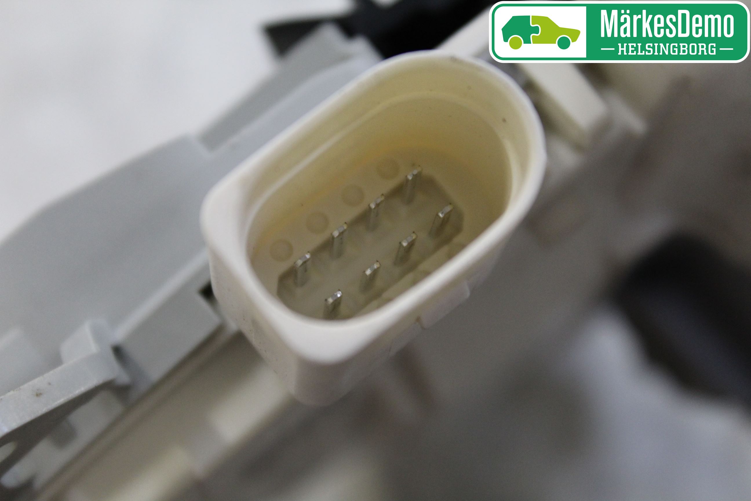 Audi Q7/SQ7 Centrallåsmotor Höger