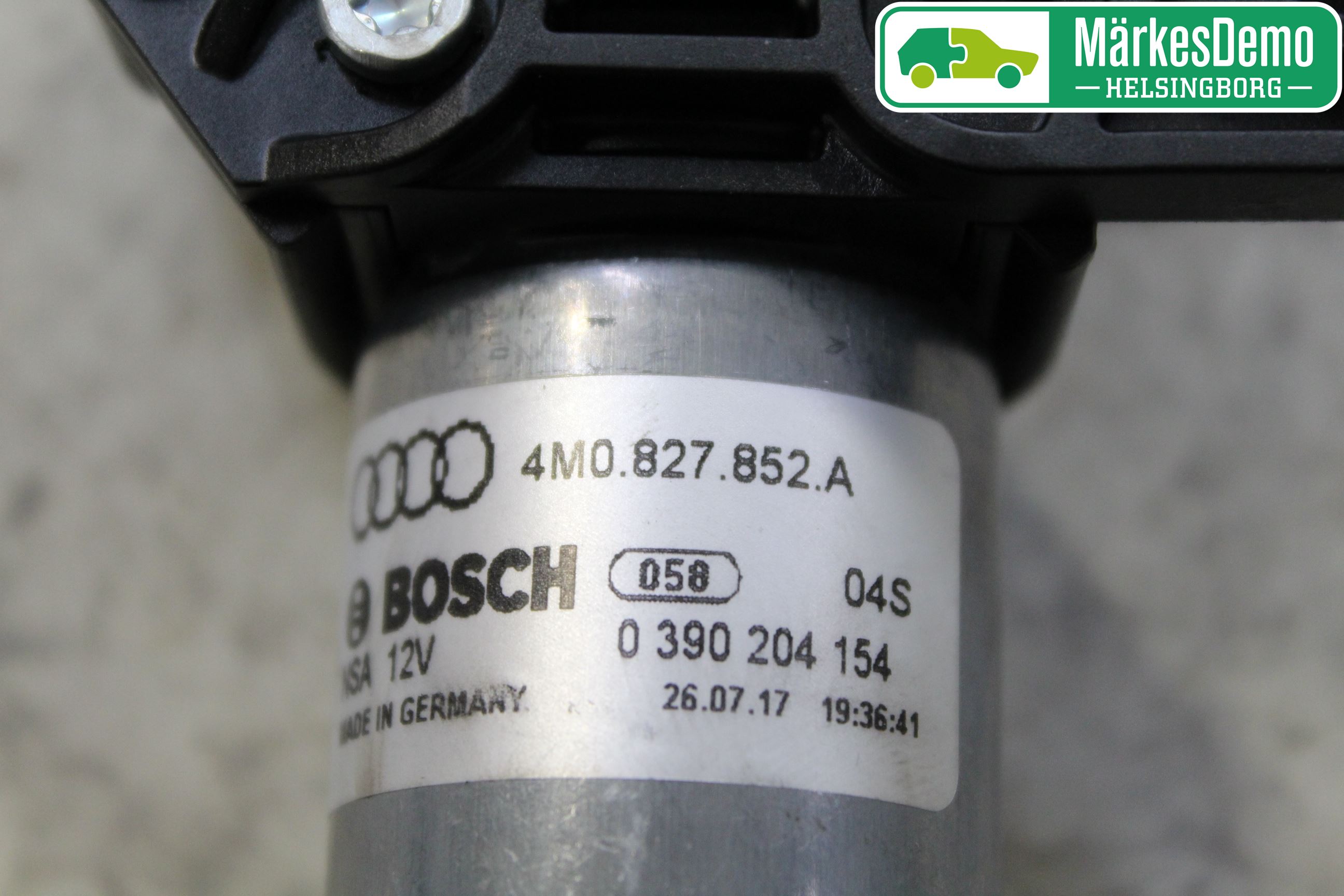 Audi Q7/SQ7 Bakluckeöppnare Automatisk