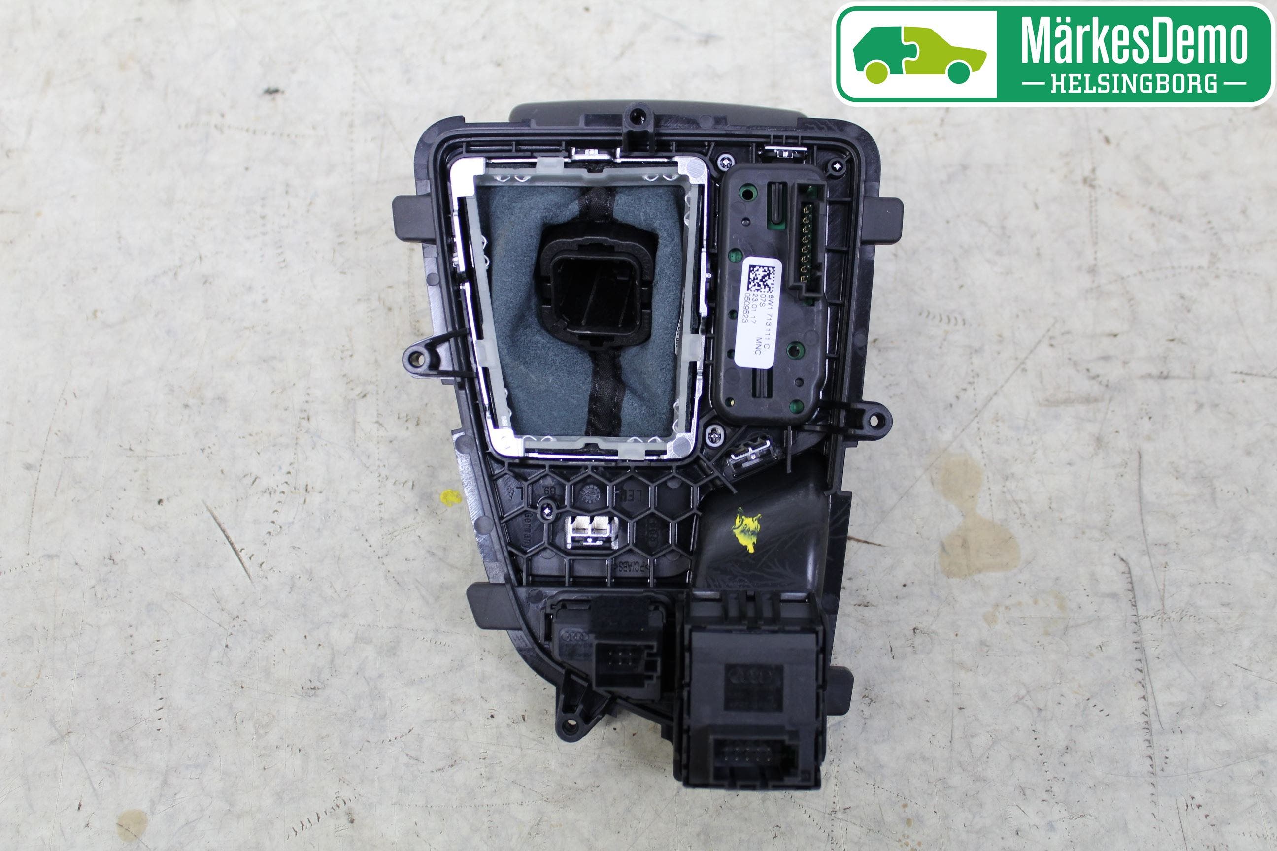 Audi A4/S4 B9 16-19 Växelspaksdamask