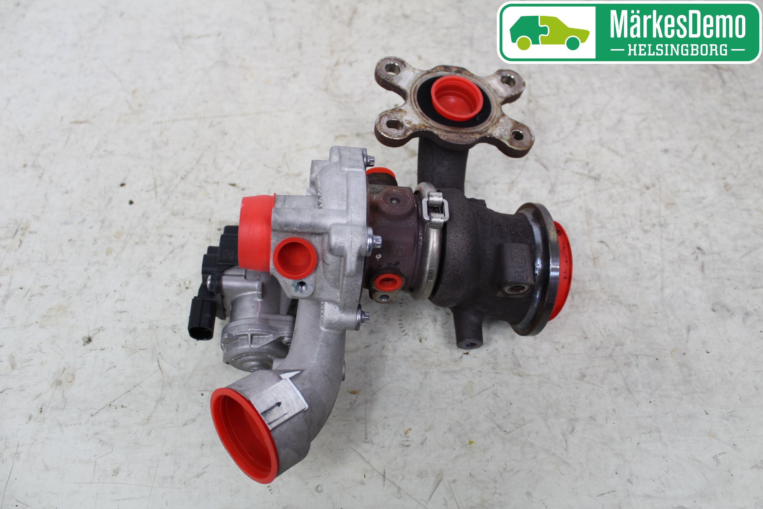 Volkswagen VW GOLF SPORTSVAN 15-20 Turboaggregat