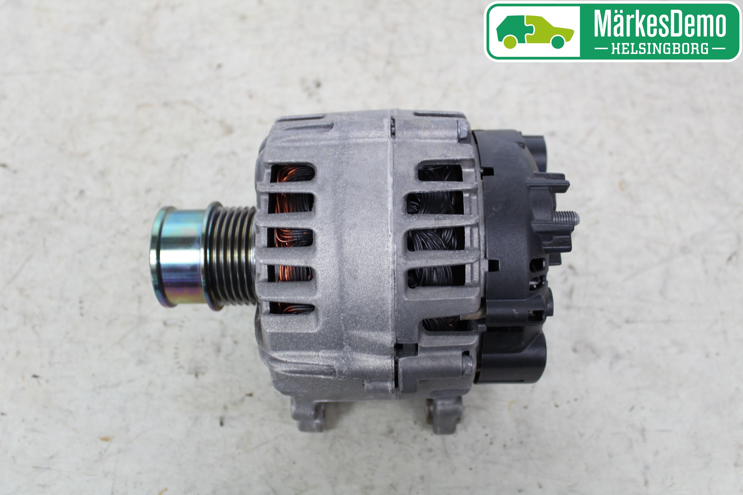 Volkswagen VW GOLF SPORTSVAN 15-20 Generator