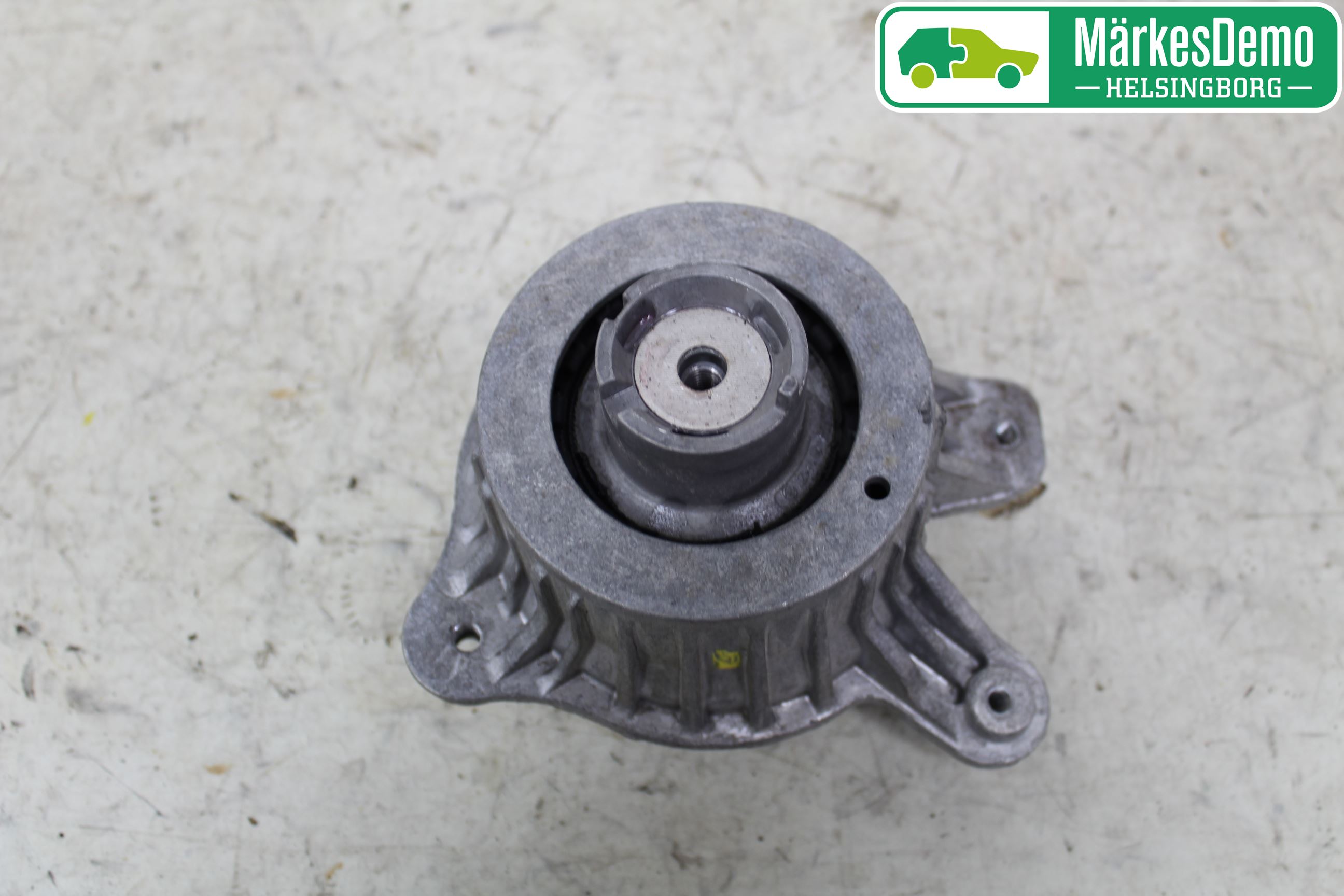 Mercedes-Benz MB E-KLASS (W213) 16-23 Motorkudde