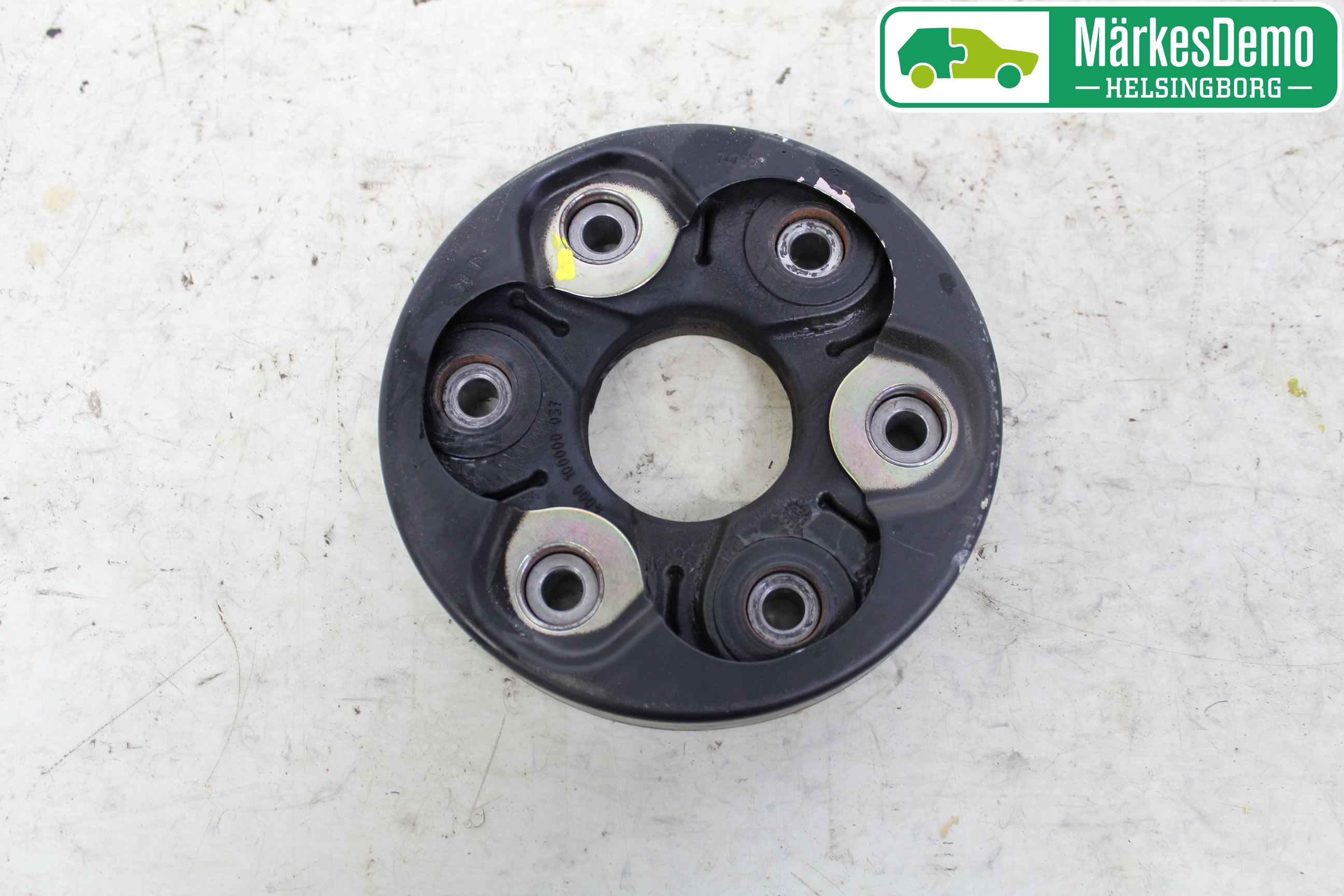 Audi A3/S3 8V 13-20 Mellanaxel Gummiknut