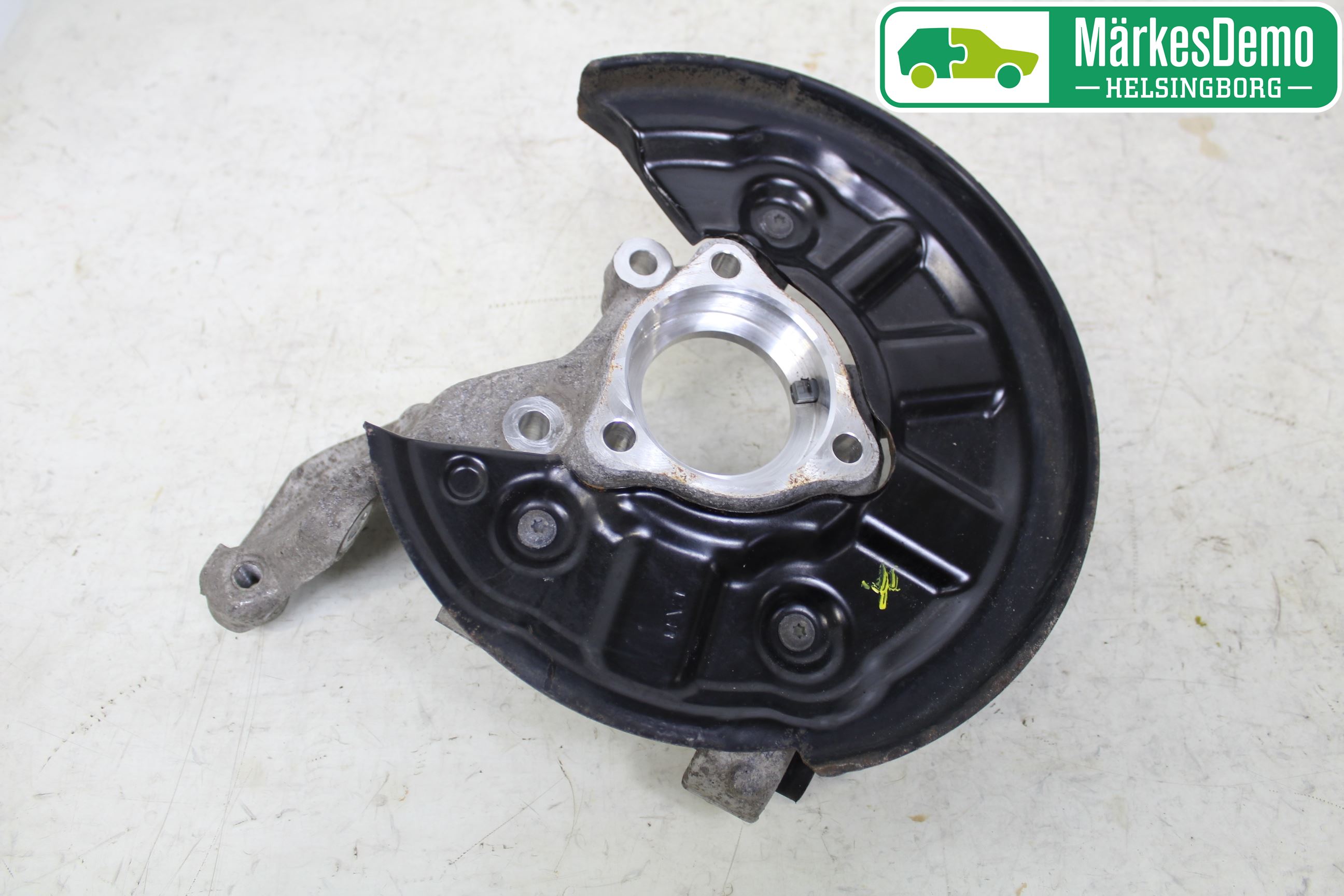 Audi A3/S3 8V 13-20 Hjullagerhus-Spindel Vä B