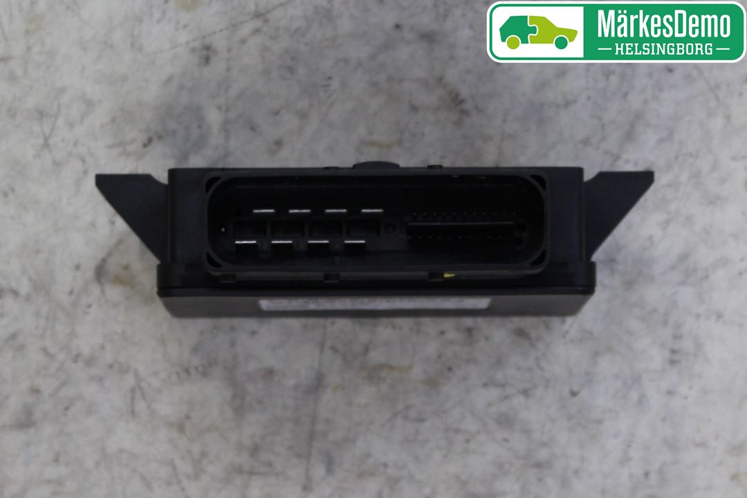 Audi A8/S8 4H 10-17 Styrenhet Parkbroms Epb