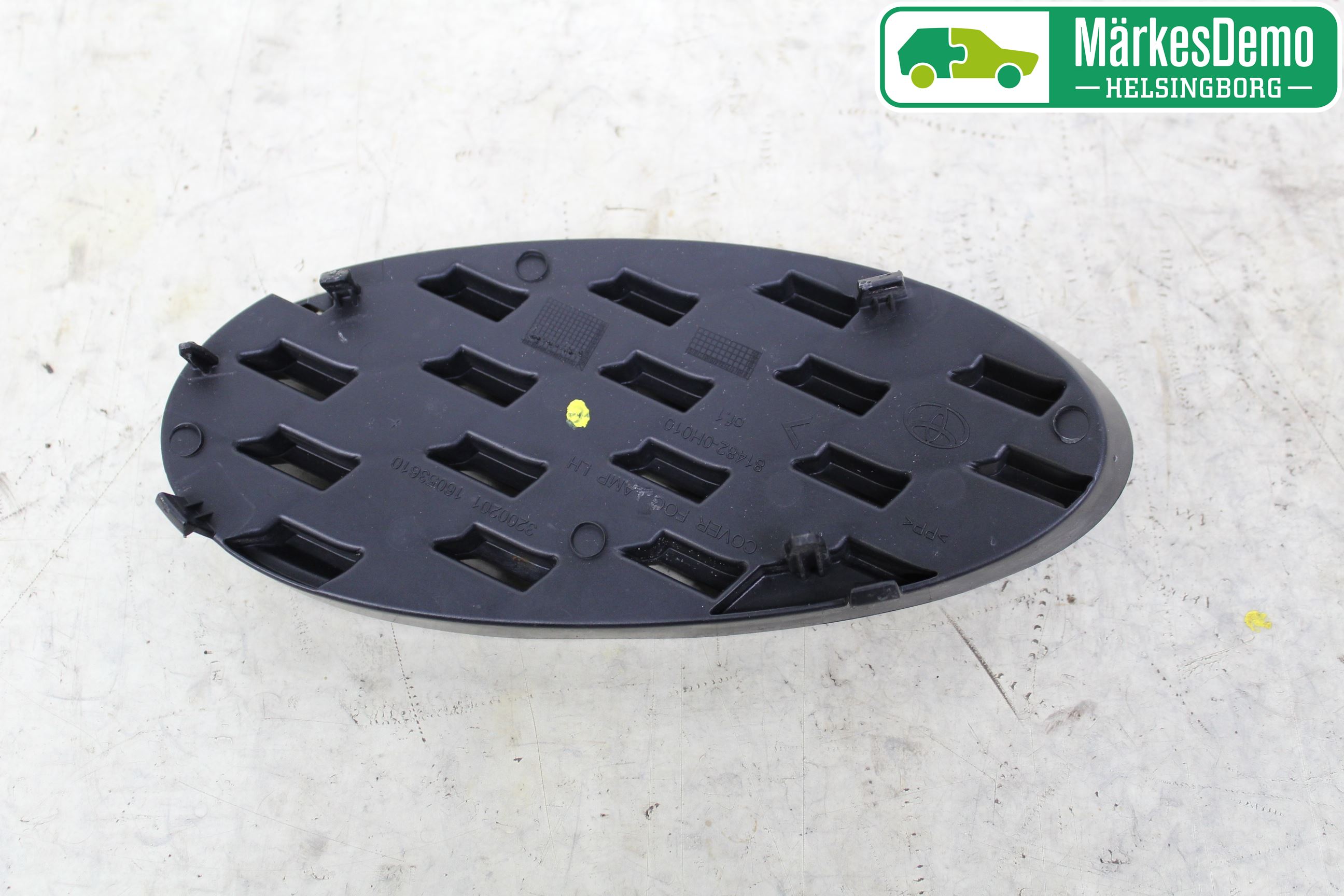 Toyota AYGO 06-14 Grilldel Vänster