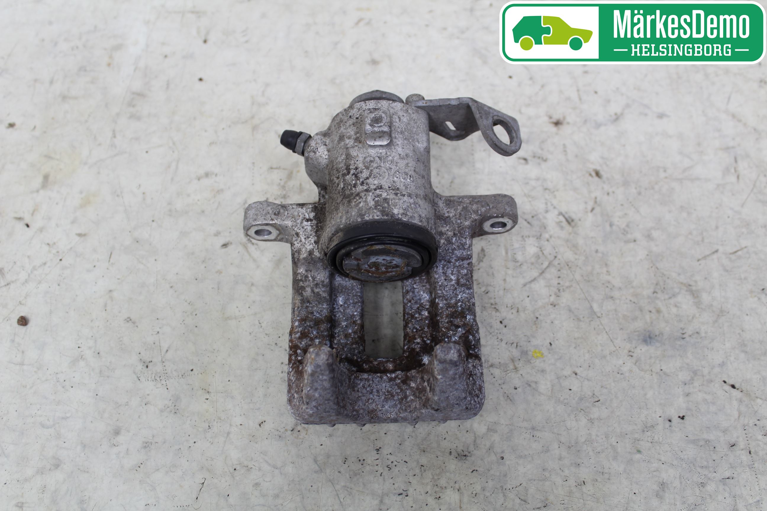 Volkswagen VW POLO 10-17 Bromsok Bak Höger