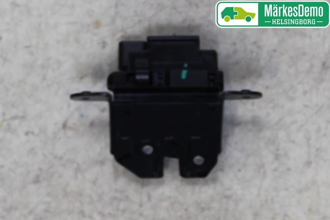 Fiat TIPO/CROSS 16- Låskista Baklucka