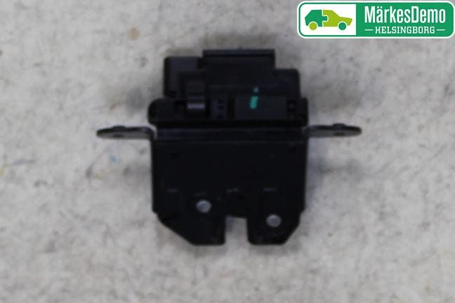 Fiat TIPO/CROSS 16- Låskista Baklucka