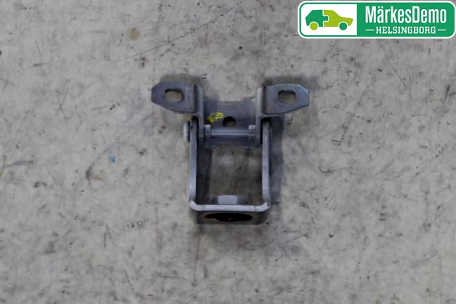 Fiat TIPO/CROSS 16- Bakluckegångjärn Hö