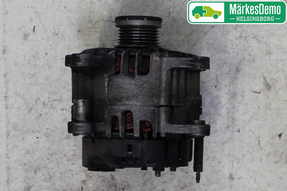 Volkswagen VW GOLF VI 09-13 Generator