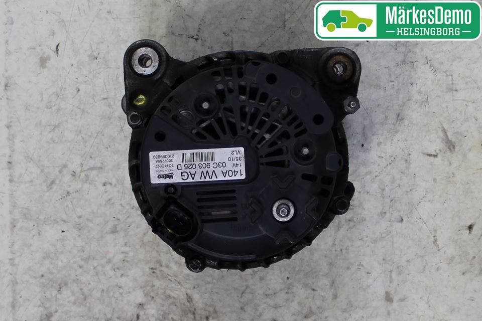 Volkswagen VW GOLF VI 09-13 Generator
