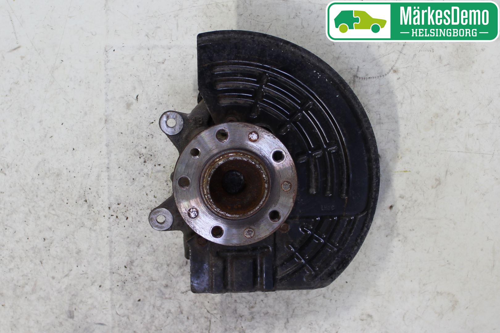 Fiat 500X 15- Hjullagerhus-Spindel Vä B